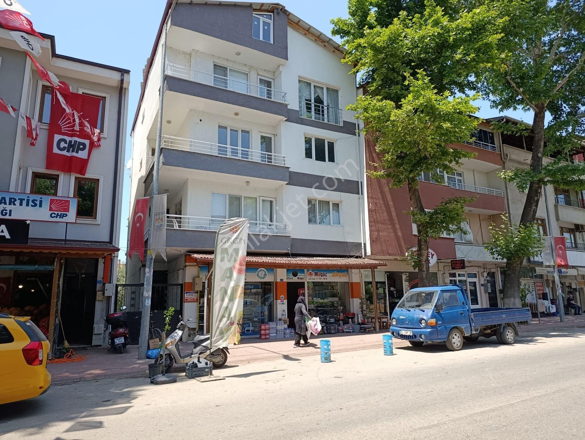Acara'dan Kiralık İznik Merkezde 3+1 Ara Kat Daire