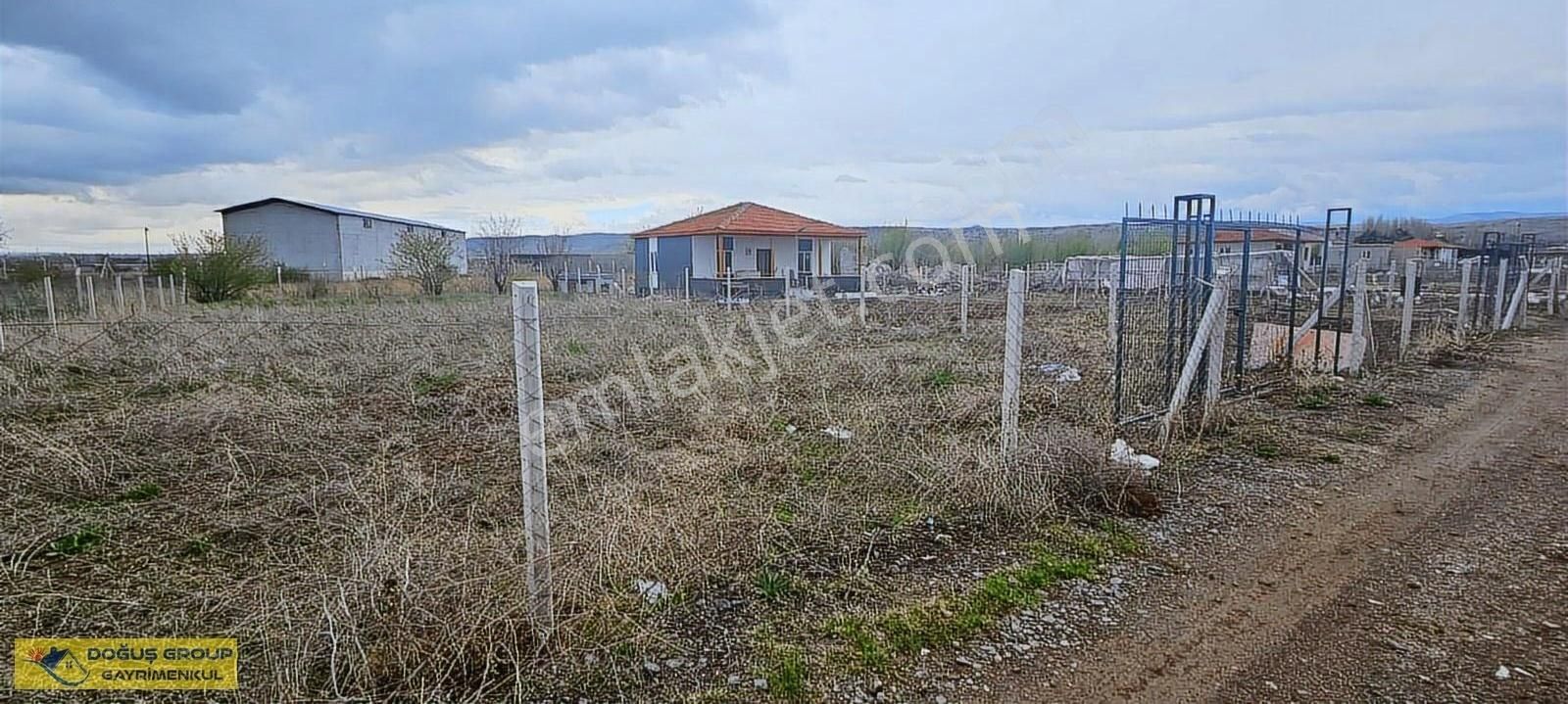 Bağpınarda Ana Yola Yakın Bahçe