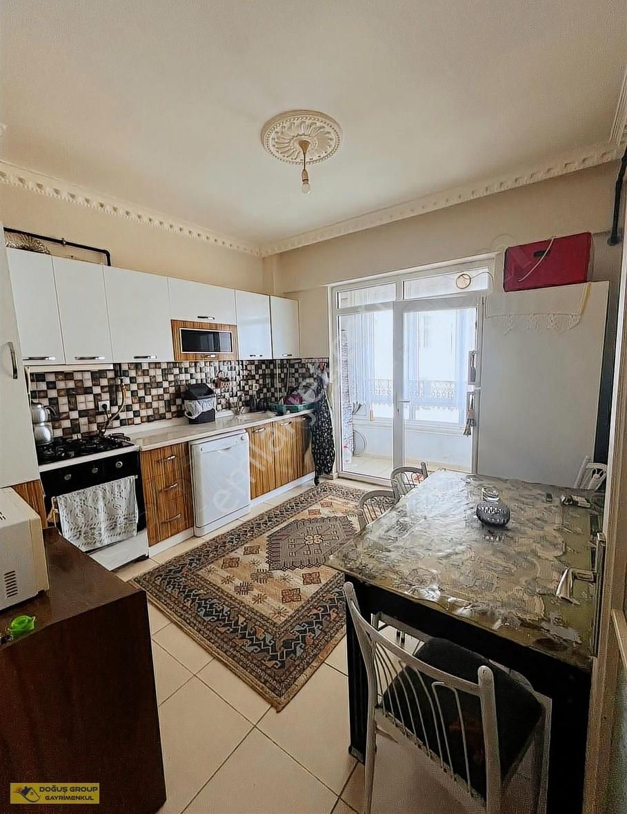 Tokinin Göbeğinde Satılık Ara Kat Özel Yapsat Daire
