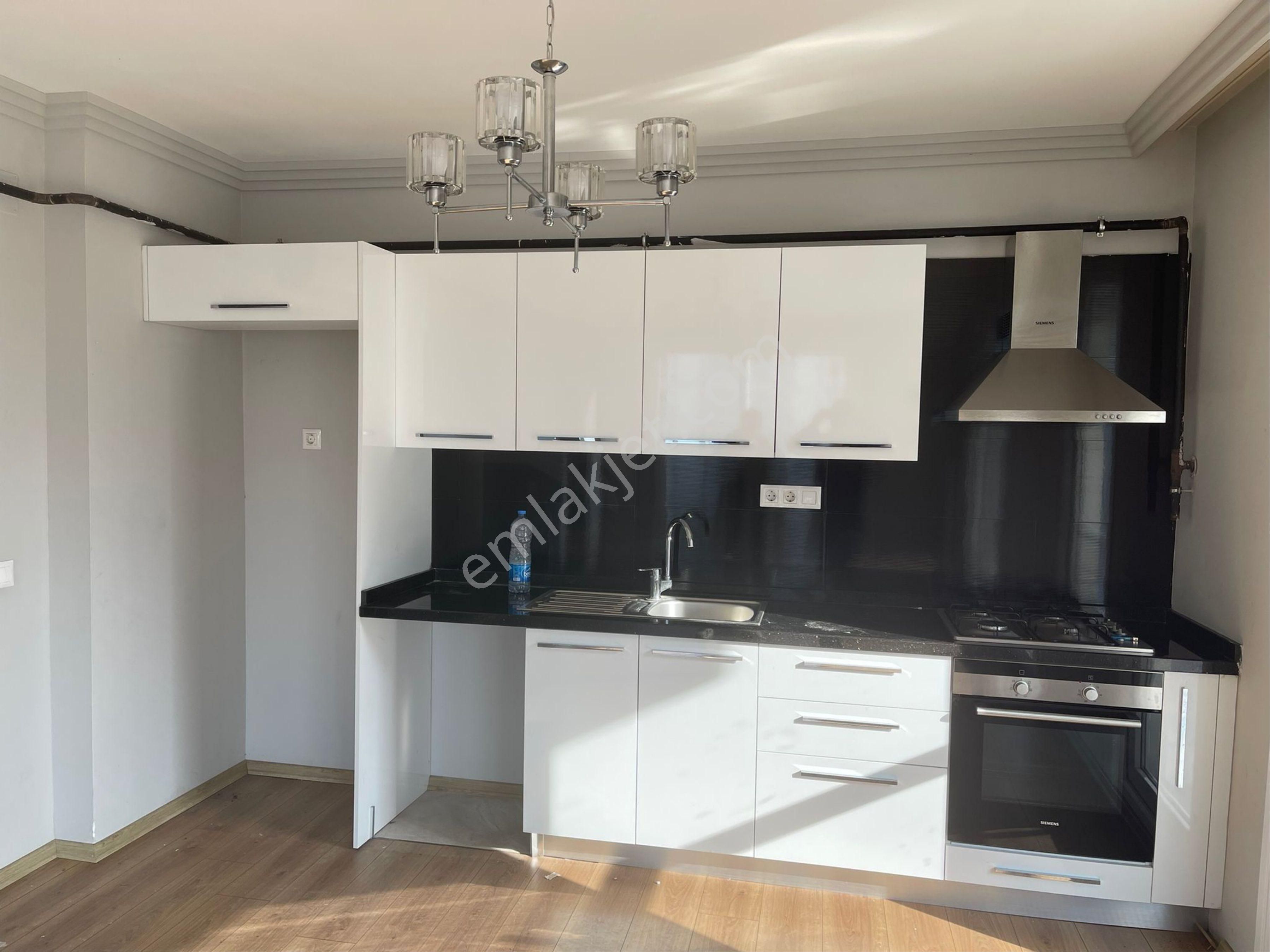 7/24 Güvenlikli Havuzlu Sitede, Full Sosyal Donatılı Lüks Daire!