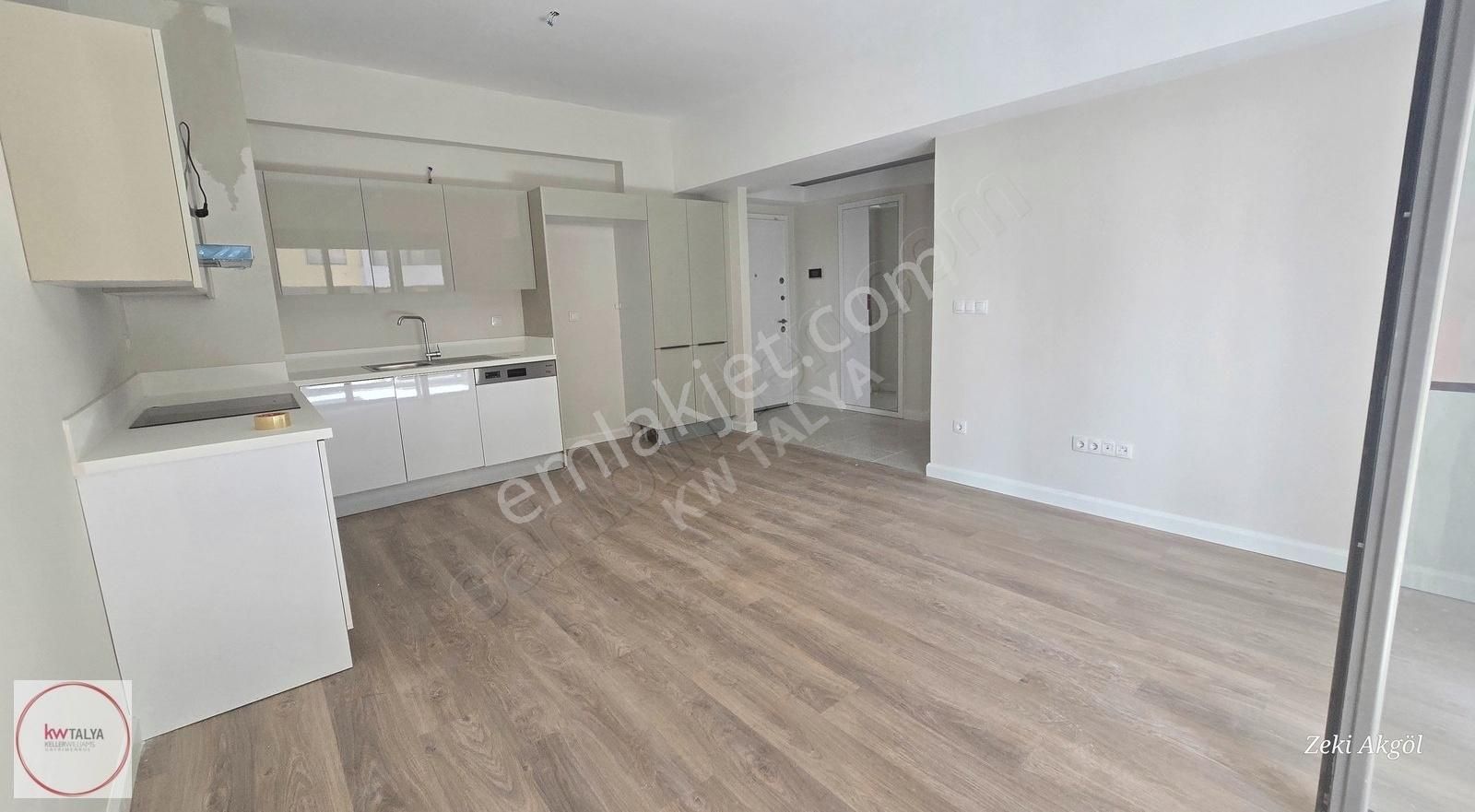 Antalya Suryapı B Parselde Satılık 94 M2 Arakat 2+1