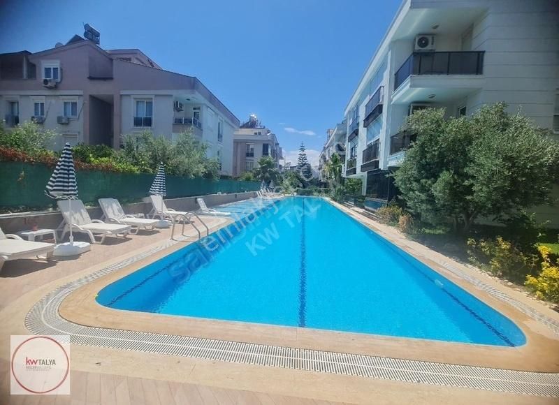 Yüzme Havuzlu Ve Güvenlikli Sitede Kiralık Eşyalı 2+1 Kombili