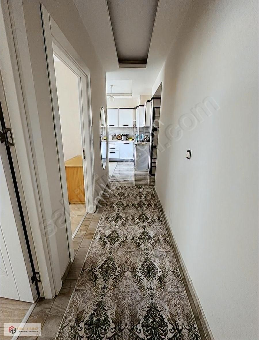 Kayseri Şehir Merkezinde Eşyalı 2+1 Satılık Daireler //