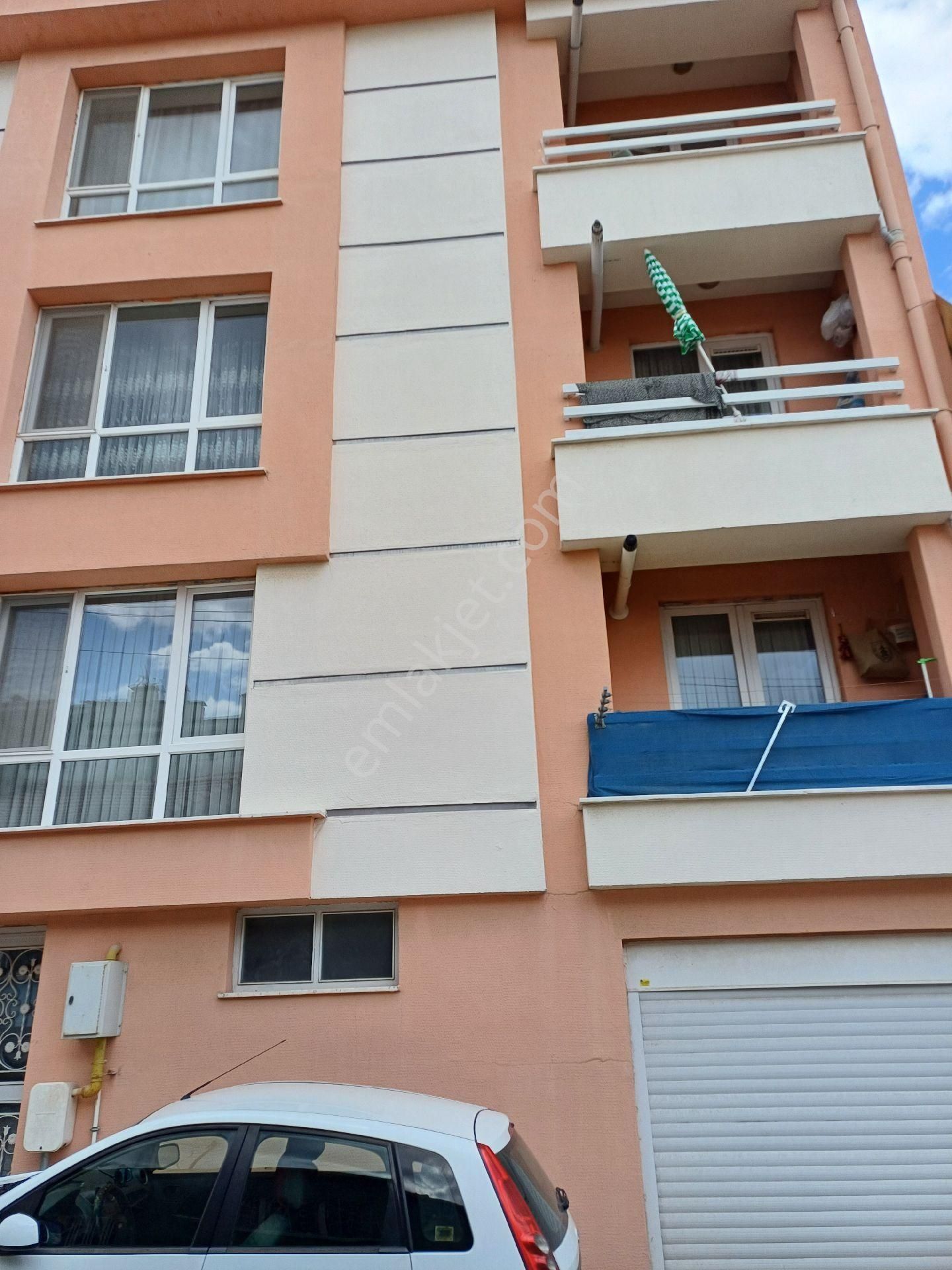 Çamlıca Karanfillerde Sahibinden Satılık 3+1 Daire