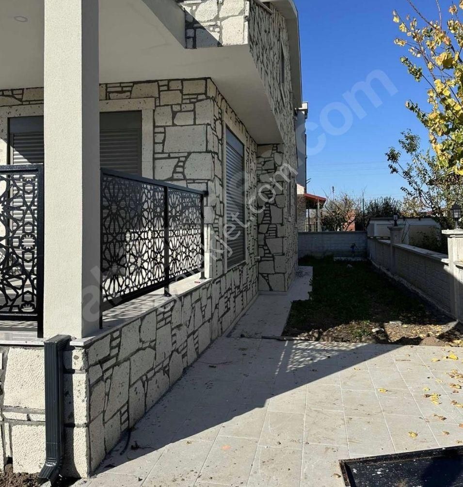 Ümmetoğlu'ndan Alaçatı Taş Kaplama 4+1 İkiz'nizam Bahçeli Sıfır Villa - Görsel 4