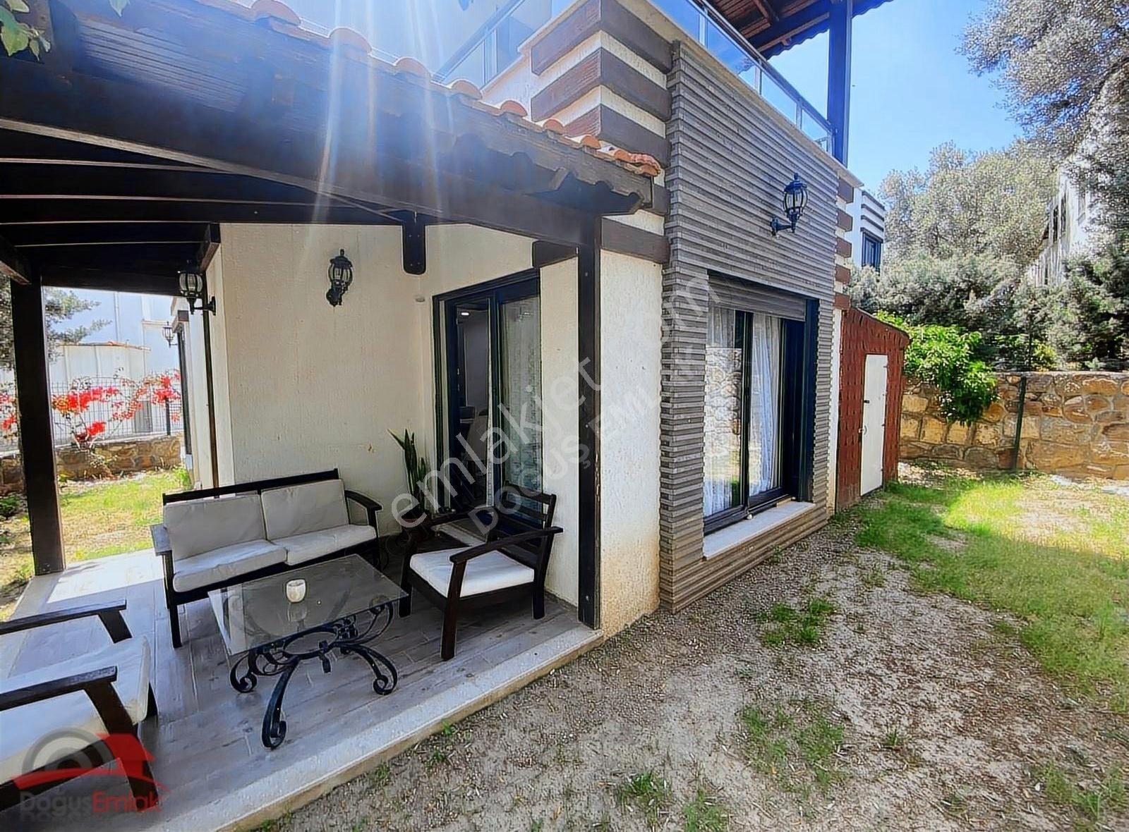 Doğuş Emlak'tan Gümüşlükte Kiralık Müstakil Bahçeli 3+1 Villa