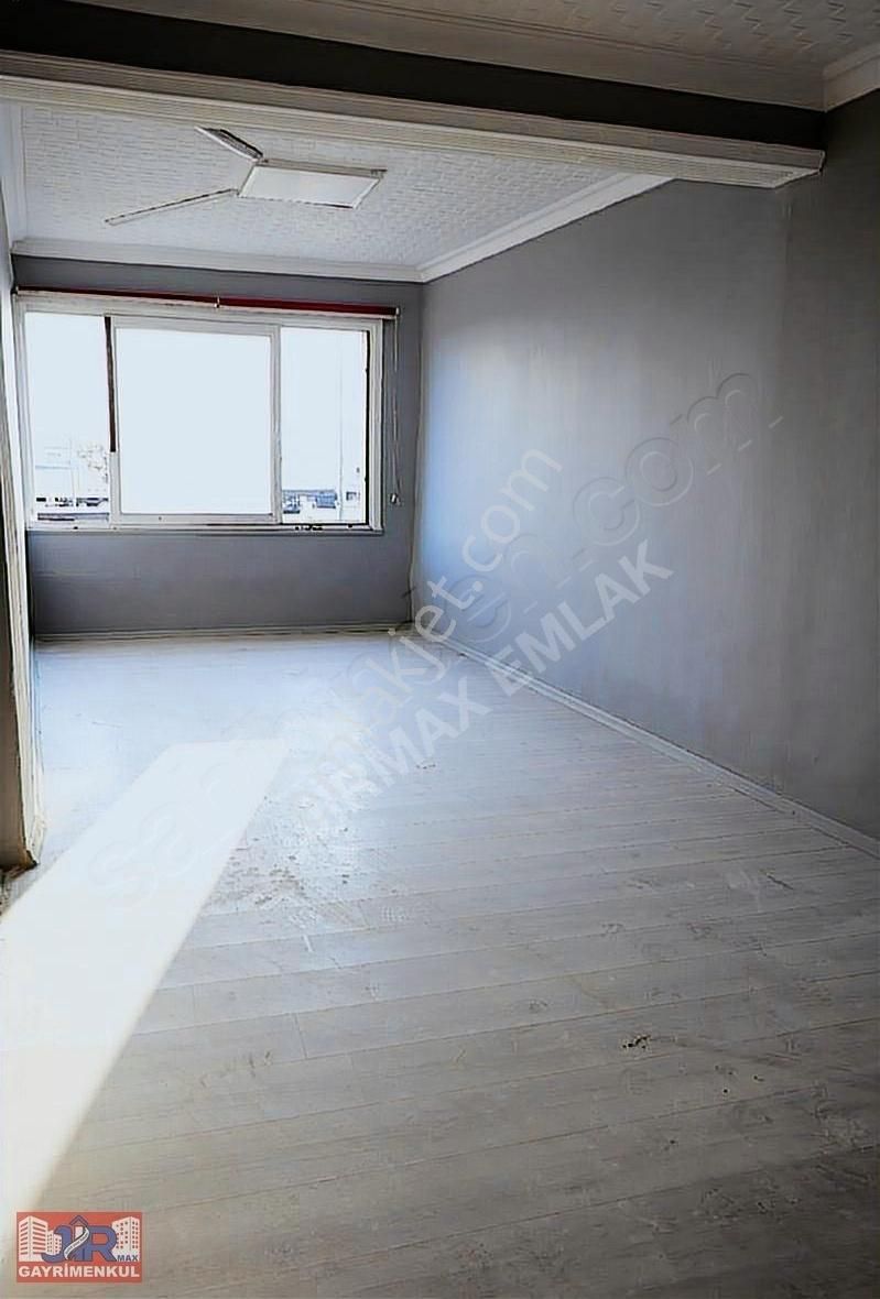 Kadıköy Rıhtımda Kıralık Denız Manzaralı Ofıs