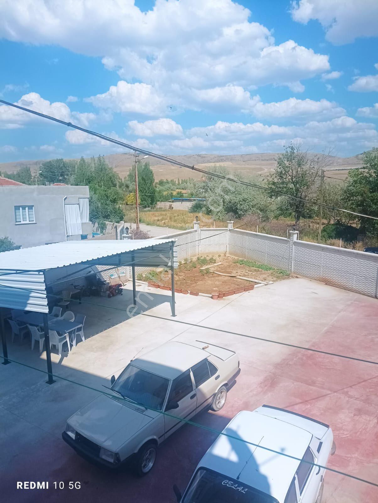 Onur Emlak Gayrimenkulden Arsalı 3 Katlı Ev - Görsel 15