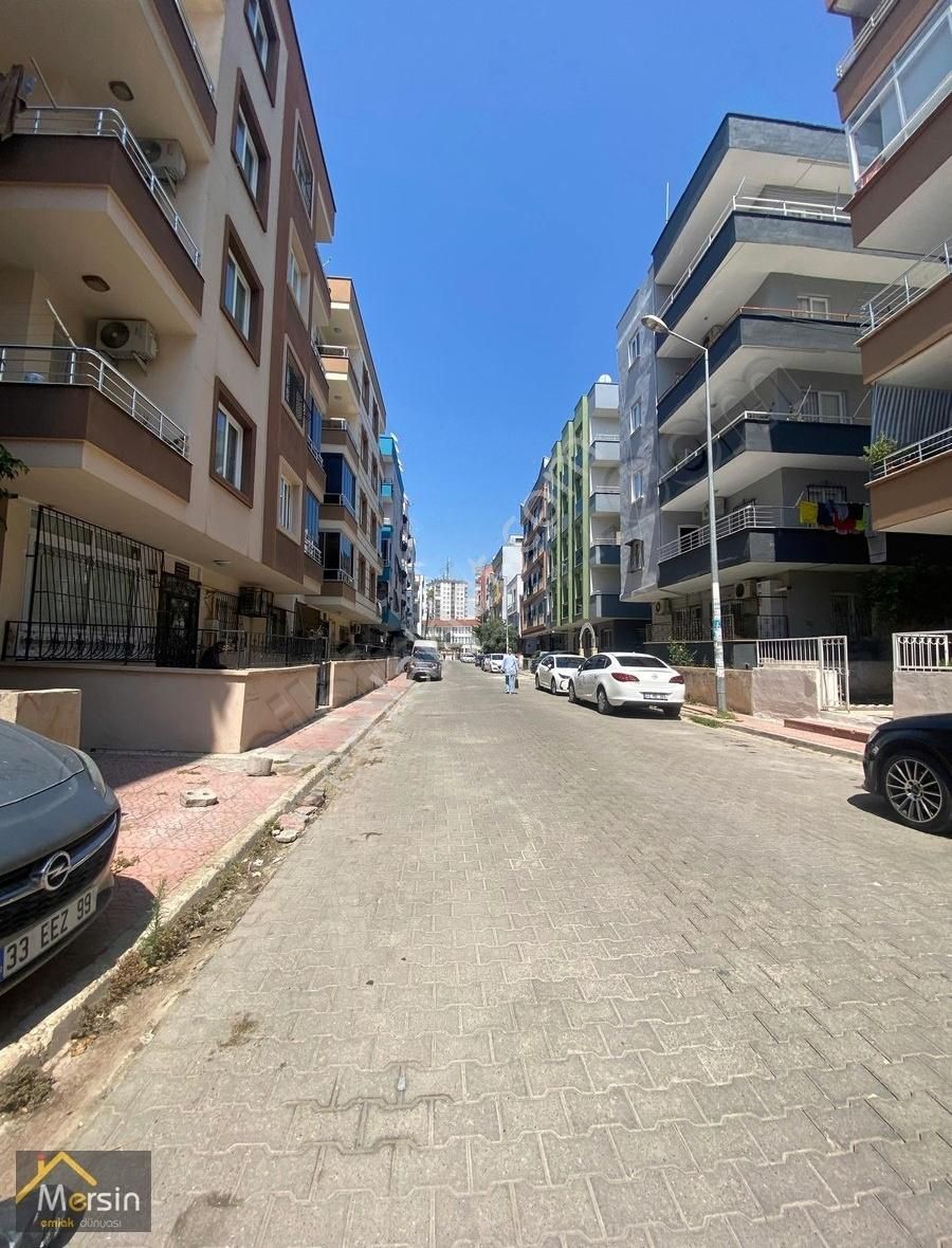 Cumhuriyet Mahallesinde Merkezi Lokasyonda Satılık Dükkan