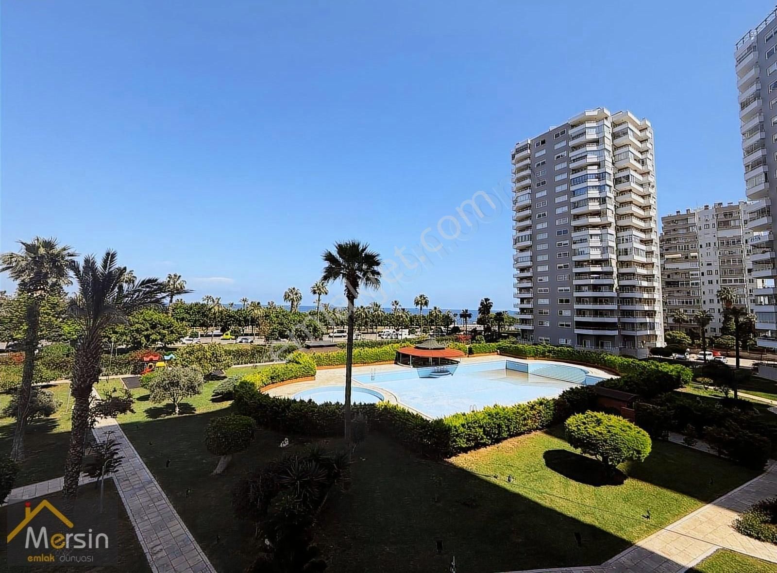 Mezitli De Elit Çok Bloklu Alden Sitesi İçinde Kupon Mağaza
