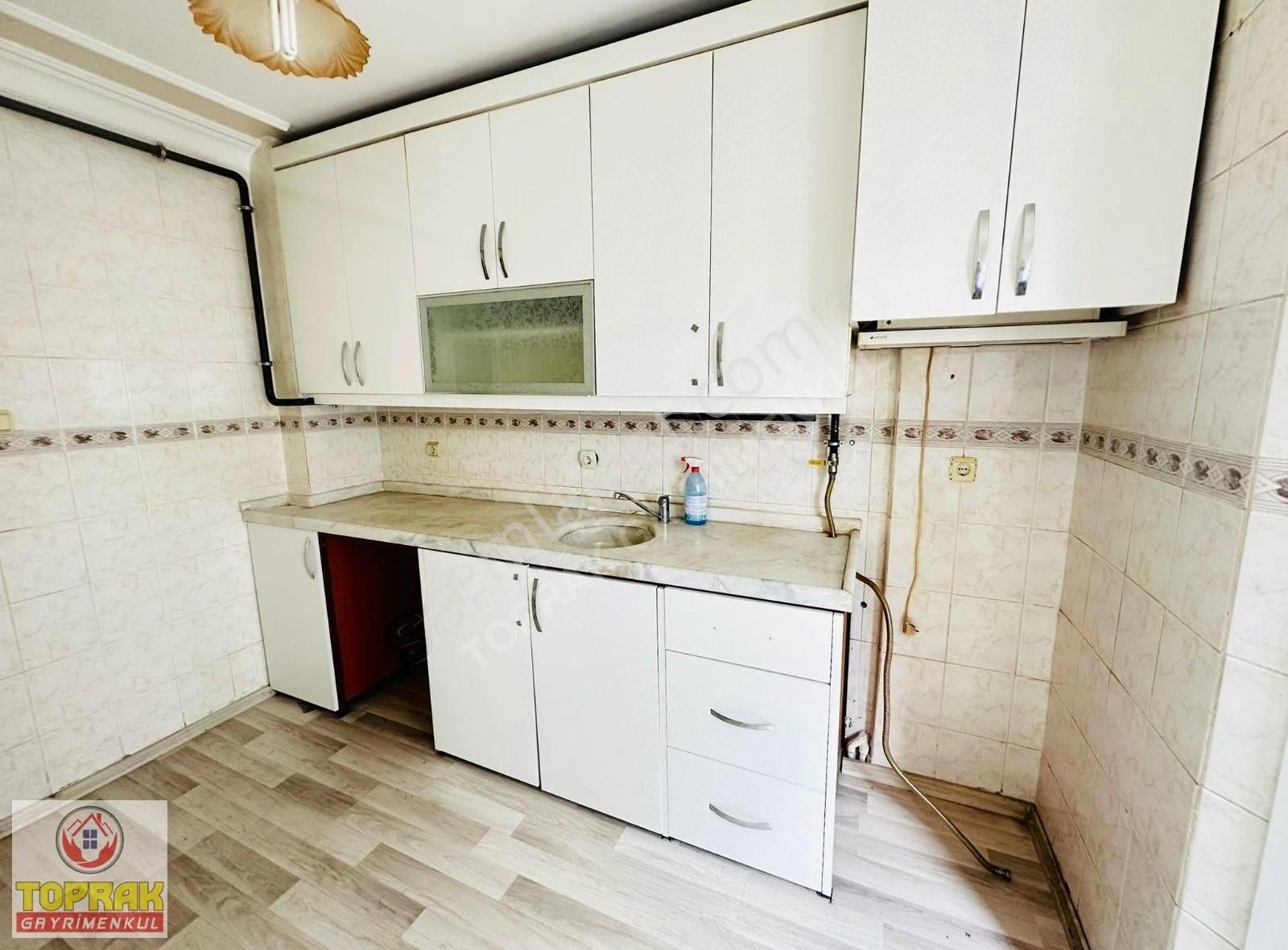 Hasanusta_civarı_bulvar_üstü_3+1_k.mutfak_doğalgazlı_cazip_daire