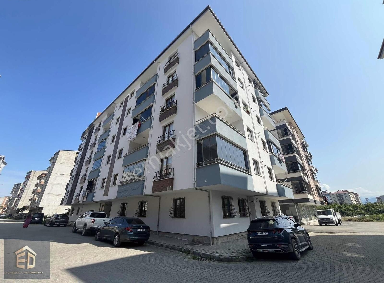 Merkezde Kiralık 2+1 Doğalgazlı Daire