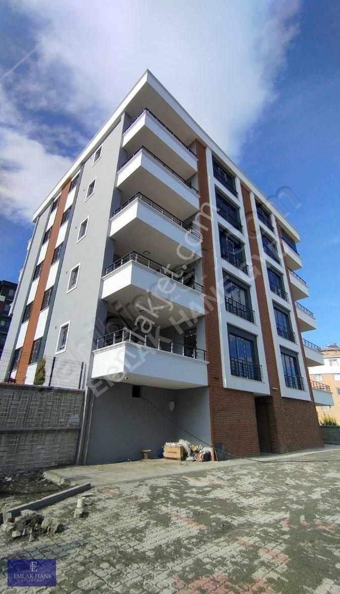 Kaliteli Modern Şık Deniz Manzaralı 4+1 Dairemiz***