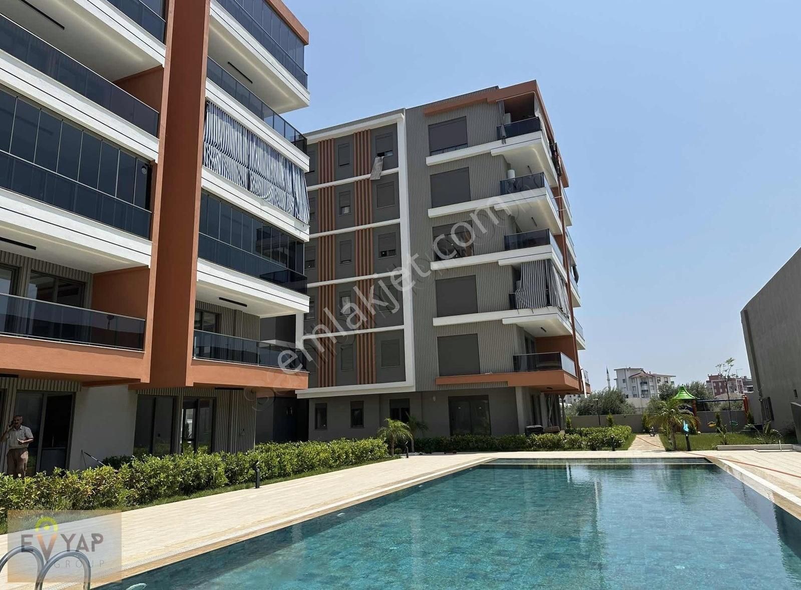 Aydoğmuşta Lüks Ve Konforun Yeni Adresi 2+1 Satılık Daire !