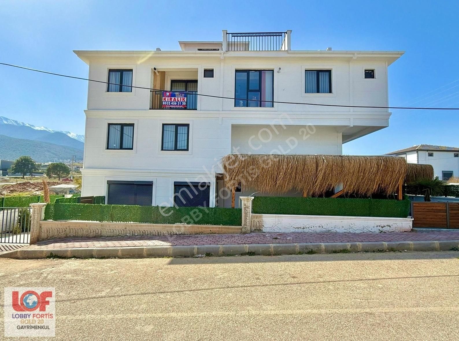 Lobby Fortis'ten Şirinköyde 1+1, Eşyalı Arakat Kiralık Apart