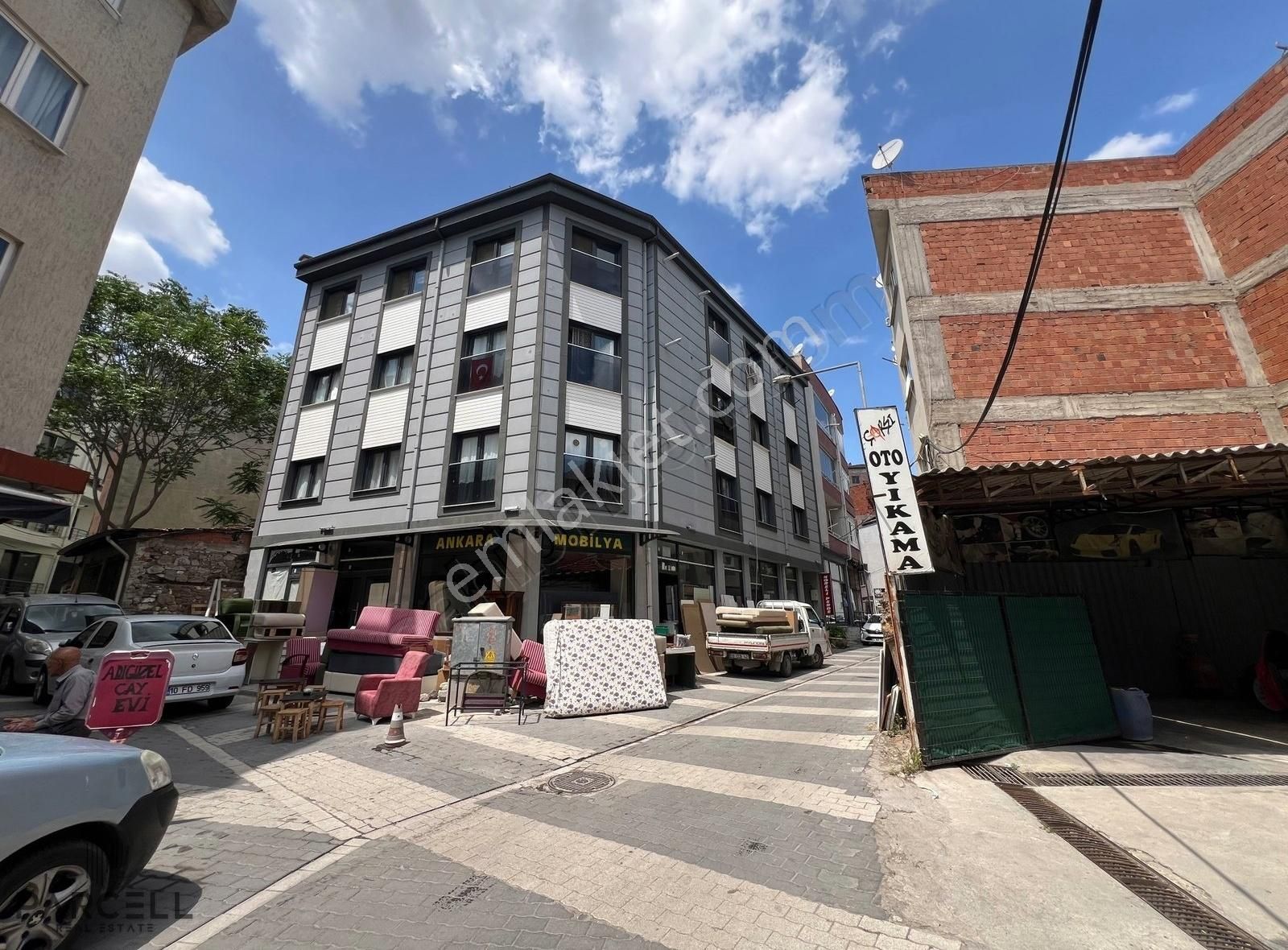 Balıkesir Kasaplar Mah.full Eşyalı Tertemiz 2+1 Daire