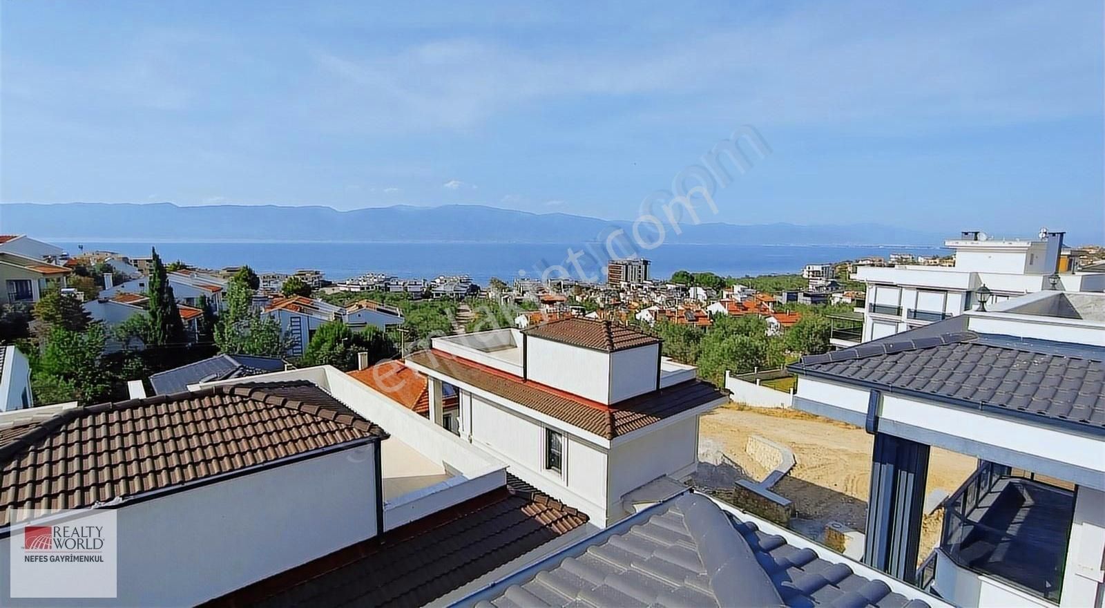 Rw Nefes' Ten Pelitköy' De Tam Müstakil Deniz Manzaralı Villa