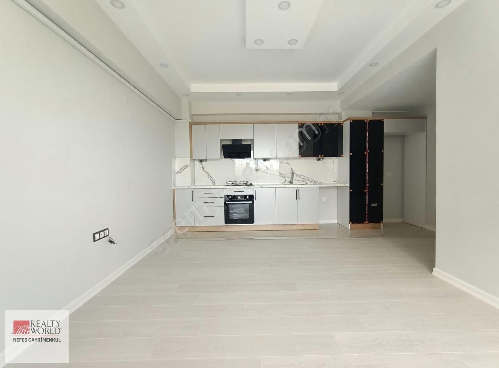 Rw Nefes'ten Cennetayağında Modern Tasarımı Sahip 2+1