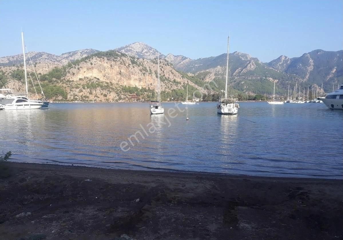 Orhaniye Güneş Emlaktan Denize Sıfır Tarla