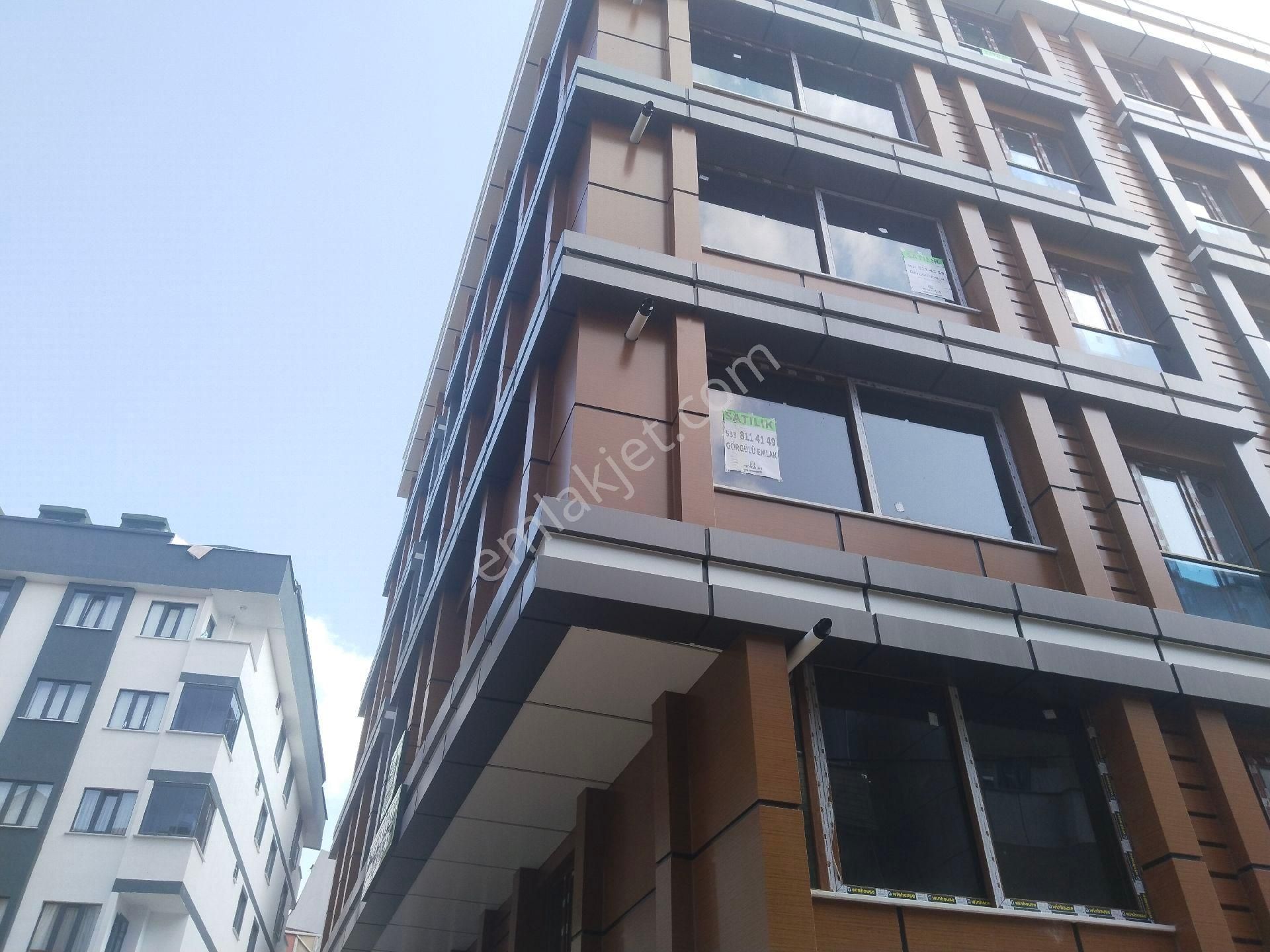İstanbul Sultangazi Gazi Mahallesi Satılık 3+1 Sıfır 4 Adet Asansörlü Daire