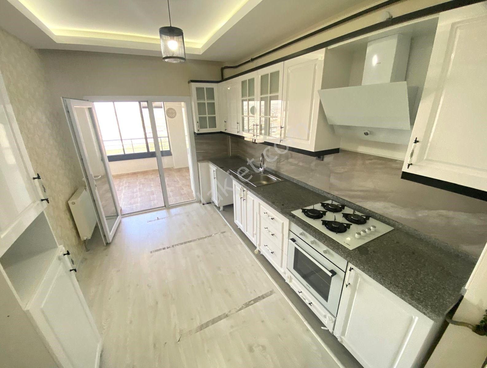 Epa Gökova'dan 3+1&160 M2 Satılık Site Dairesi. 8 Kat - Yenimah.