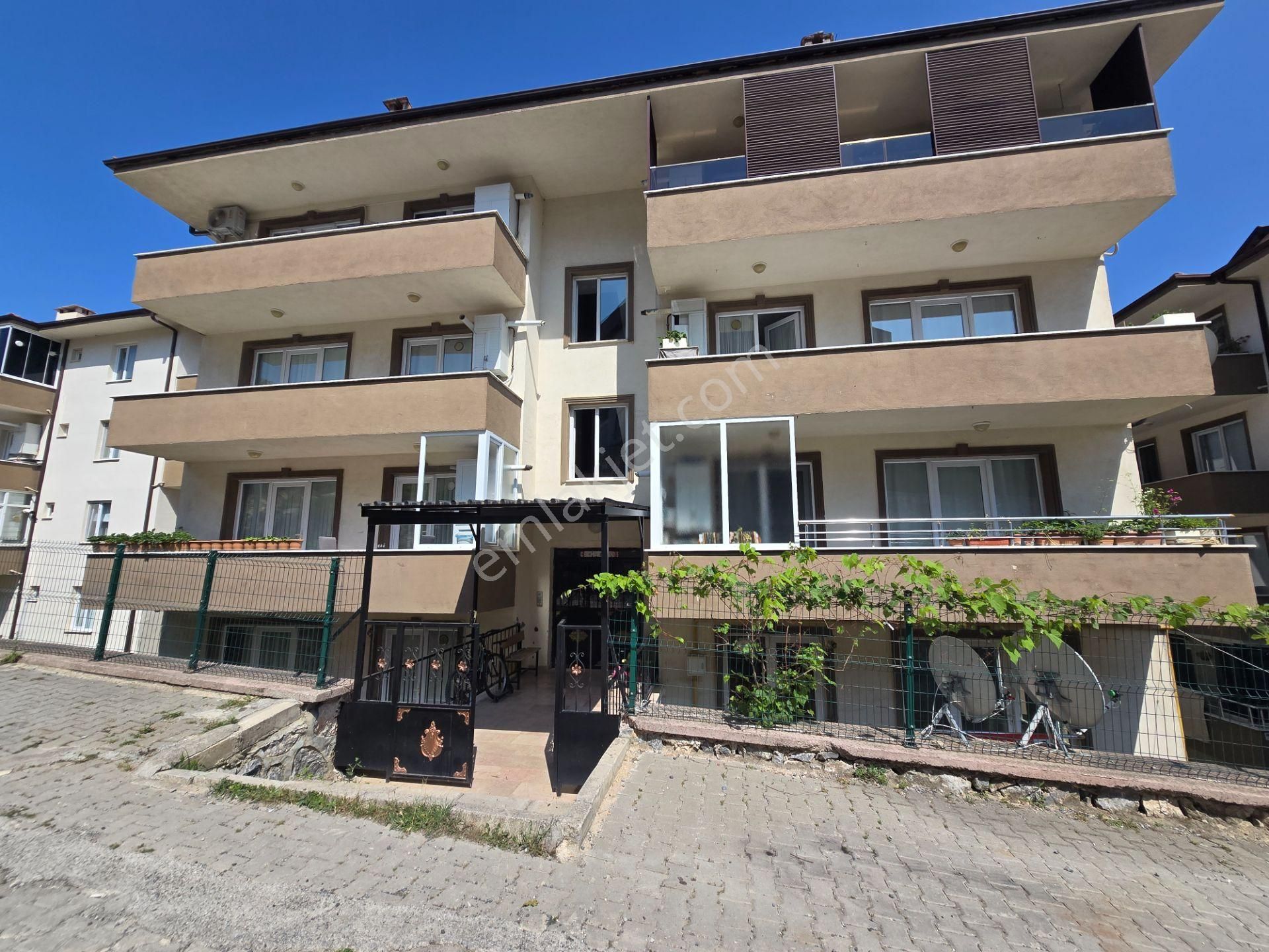 Remax Hür'den Beşköprü'de 3+1 Kiralık Daire