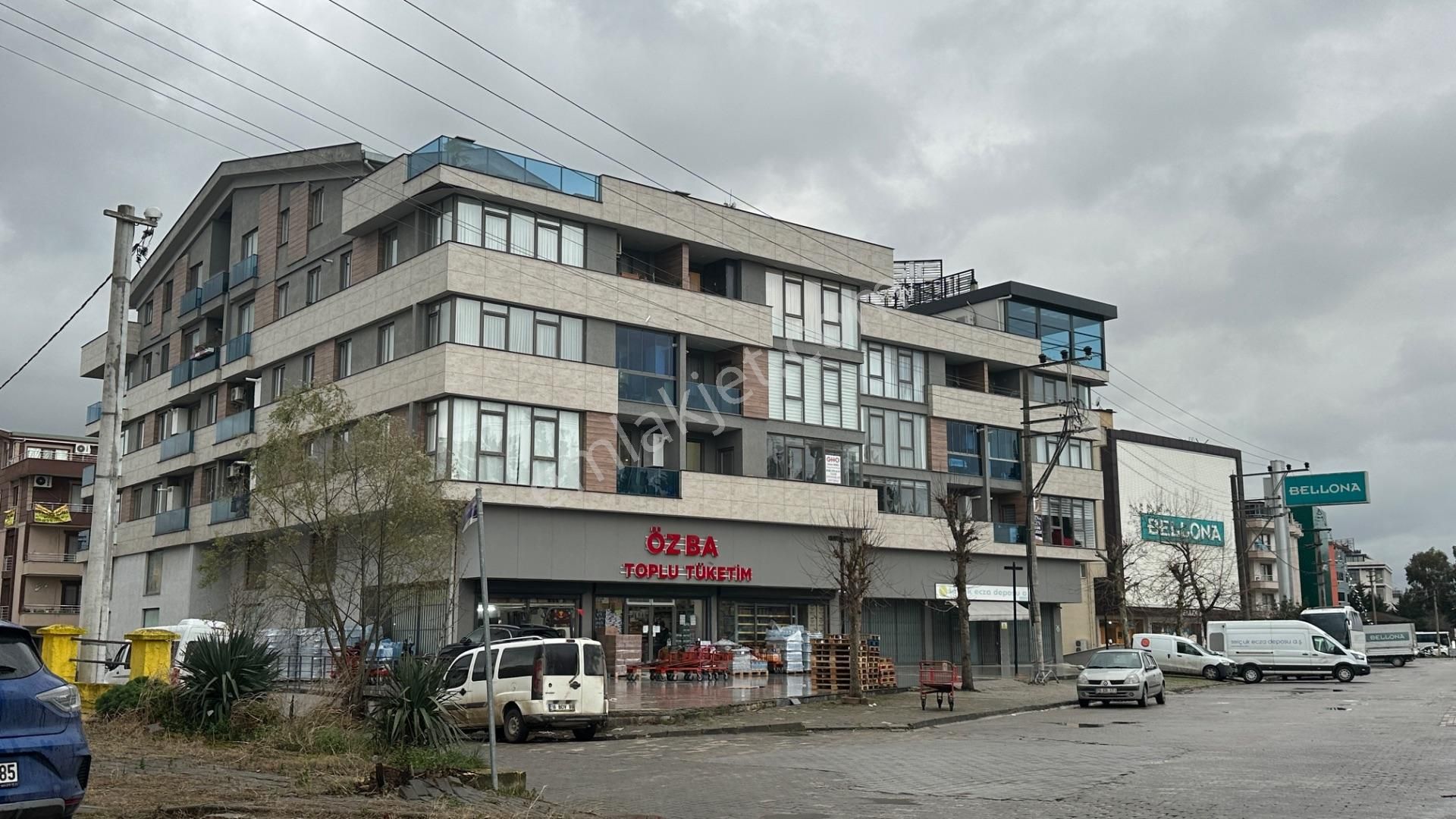 Turyap Soner'den Satılık, Adliyeye Yakın 2+1 Arakat Daire