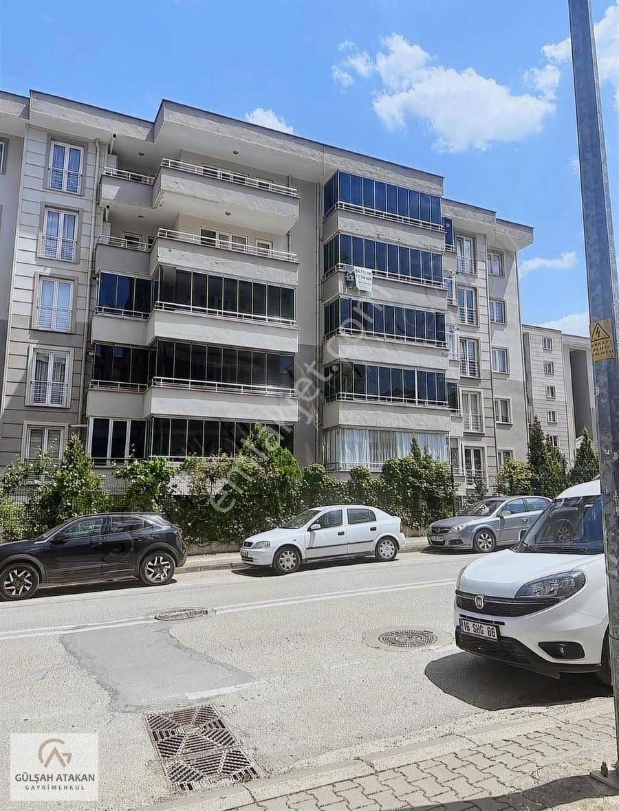 G A Dan Yunuseli Akyıldız Cadde Üstü Temiz 3+1 Satılık Daire