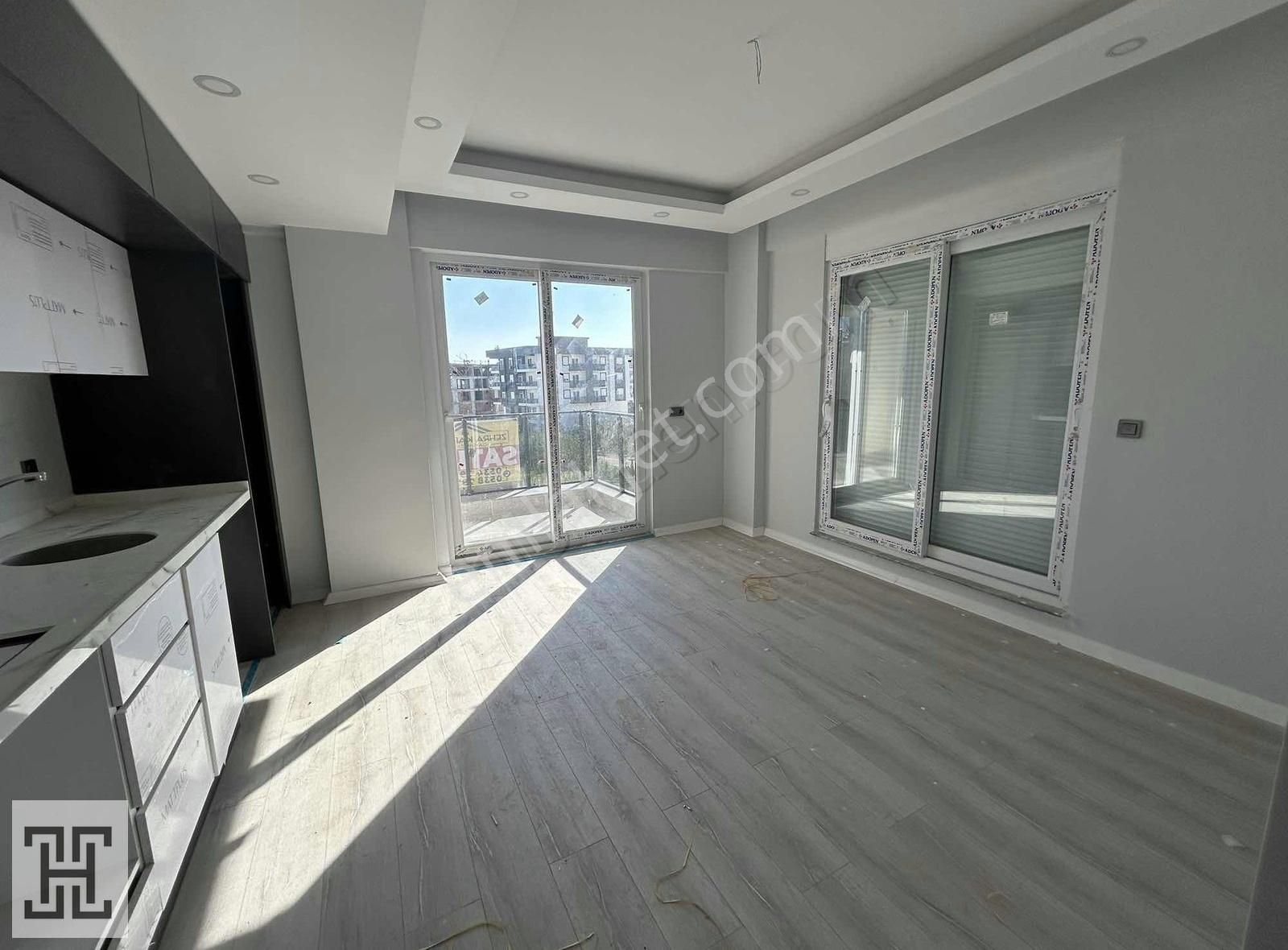 Oturma Hazır İskanlı Ara Kat 1+1 Satılık Daire - Görsel 7