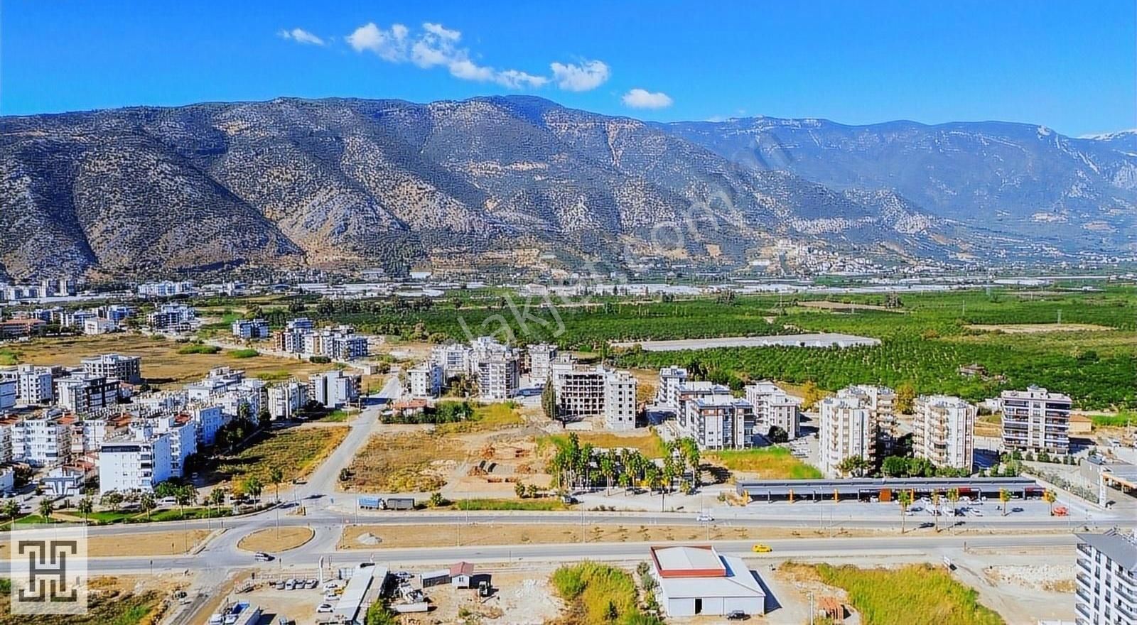 Havuzlu Site İçinde 2+1 Satılık Daire - Görsel 5