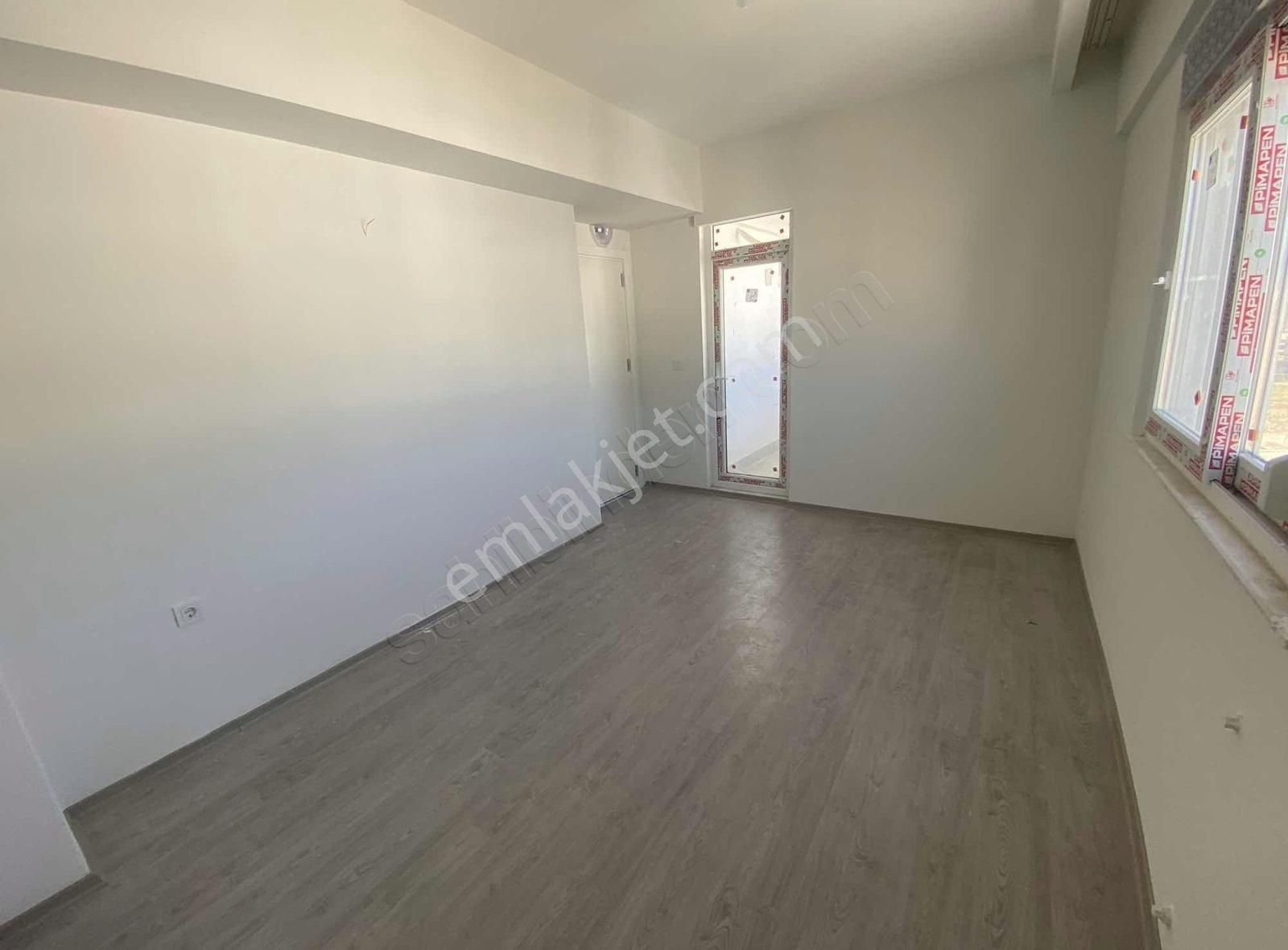 2+1 Ayrı Mutfak Geniş Satılık Daire - Görsel 15