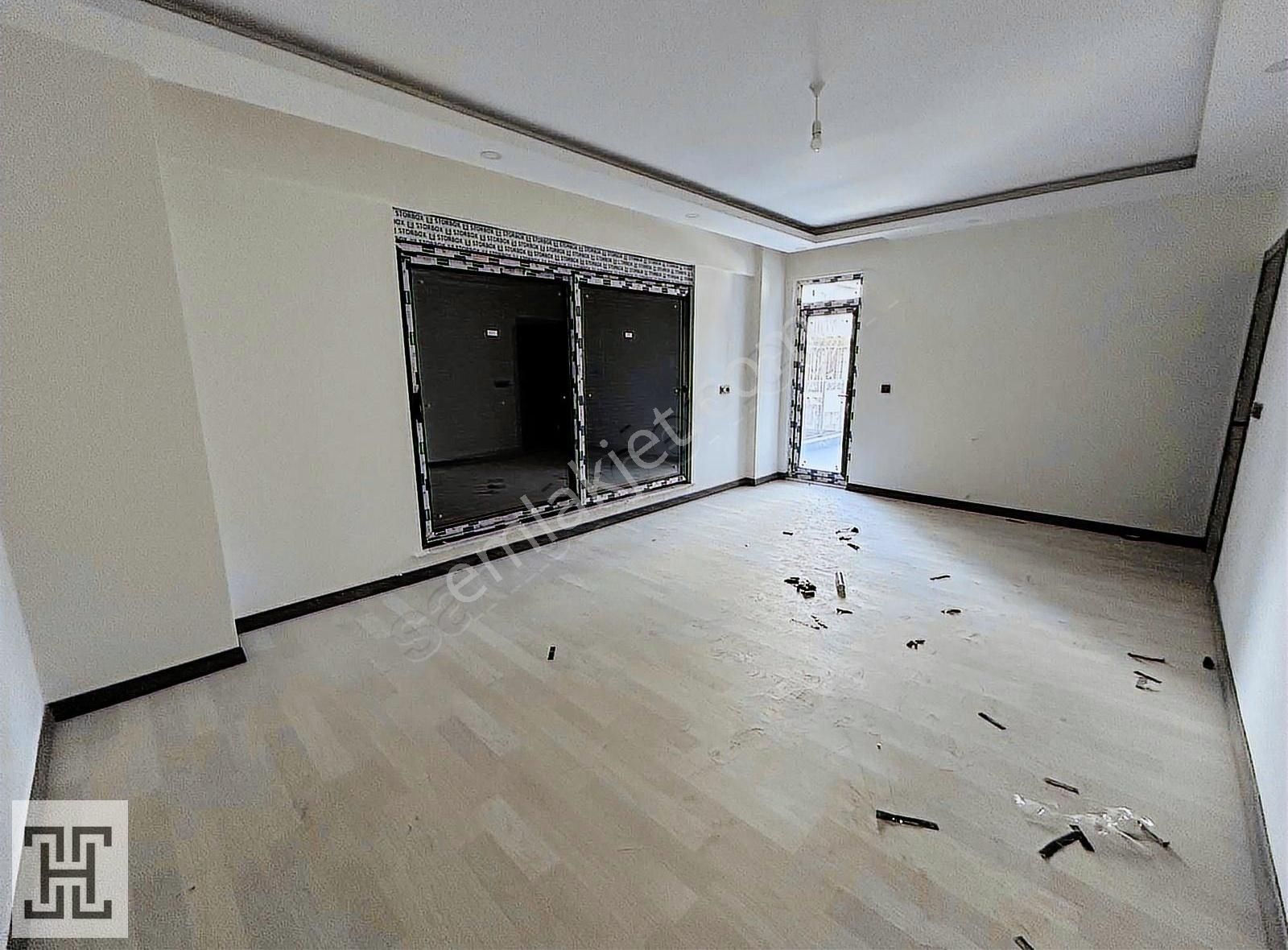 Havuzlu Site İçinde 2+1 Ayrı Mutfak Lüks Daire - Görsel 2