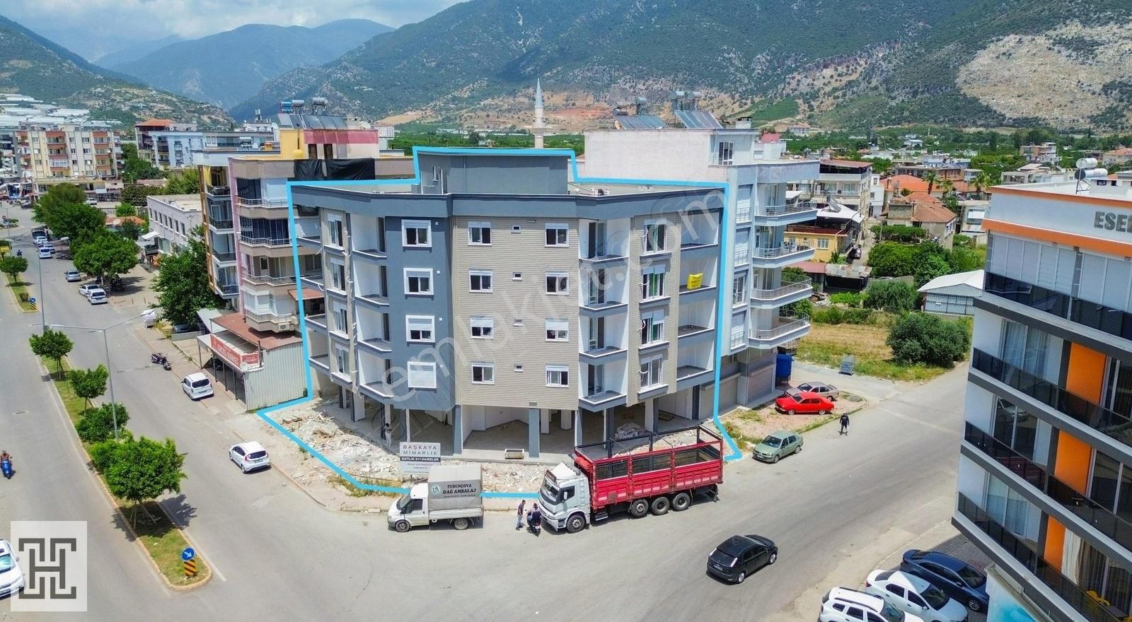 Turuncova Merkezde 2+1 Ayrı Mutfak Satılık Daire