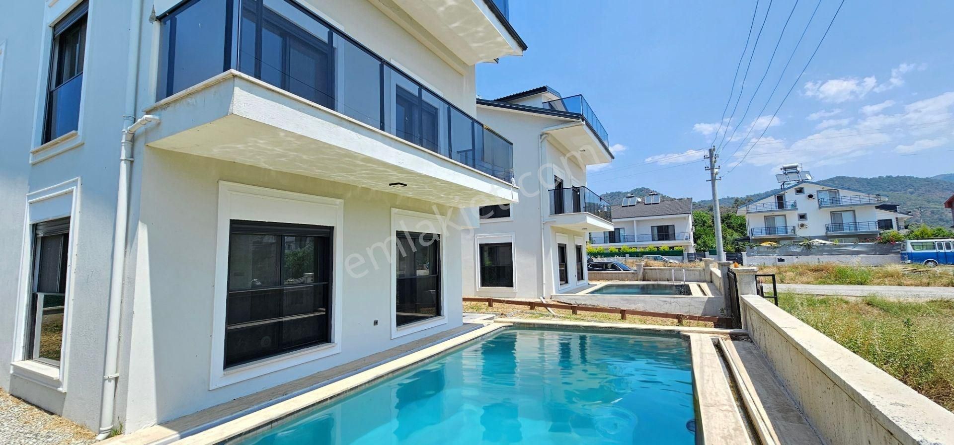 İza Yatırım Emlak Tan Fethiye Müstakil Havuzlu Lüks Tripleks Villa |luxury Triplex Villa Fethiye