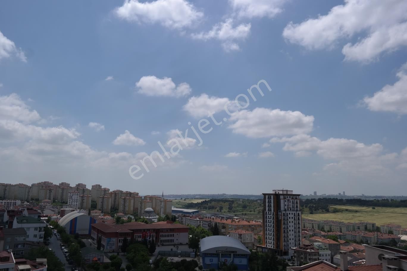 Küçükçekmece Halkalı Atakent Toki Fulya Tadilatlı Satılık Daire