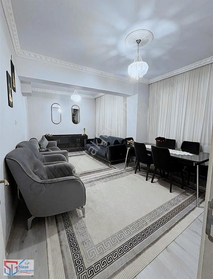 Sinan Gayrimenkulden Camiicedit Mh.3+1 Satılık Daire