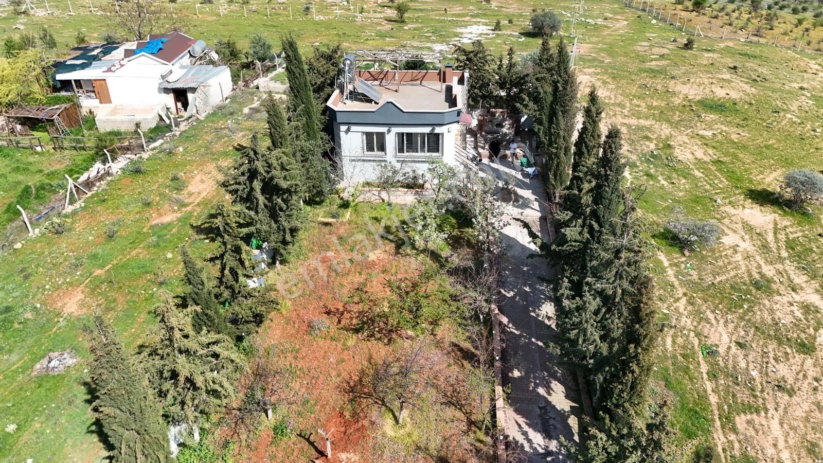 Ertaş Gayrimenkul'den Bağlarbaşı'nda Masrafsız Bağ Evi