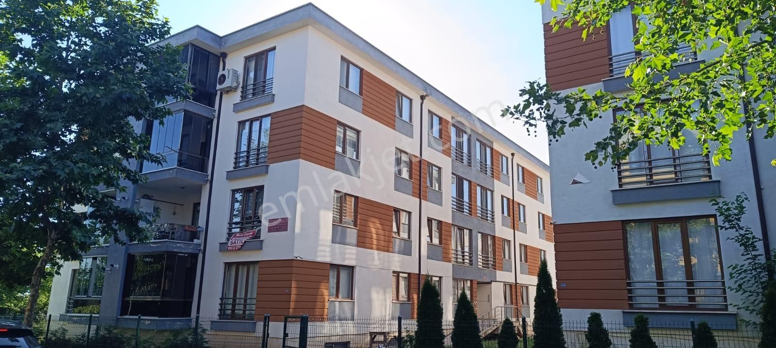 Remax Palas'tan Hendek Yenimahalle'de Kiralık 3+1 Daire