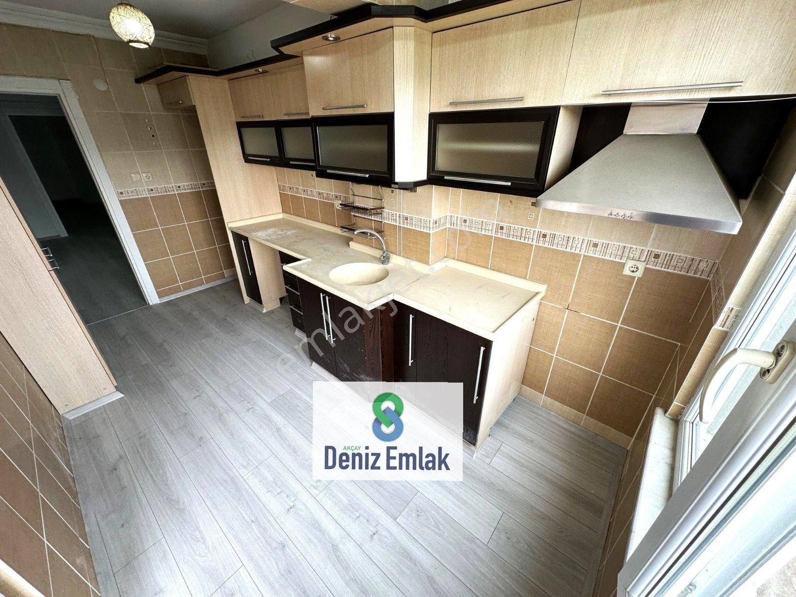 ♾️denizden Akçayda♾️ 3+1 Bakımlı Geniş Denize Yakın Satılık Daire