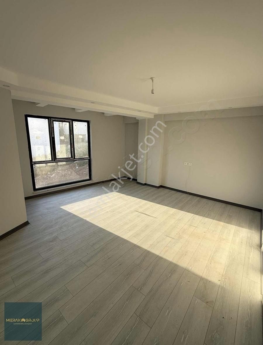 Önü Açık 2+1 Geniş Köşe Ferah Daire