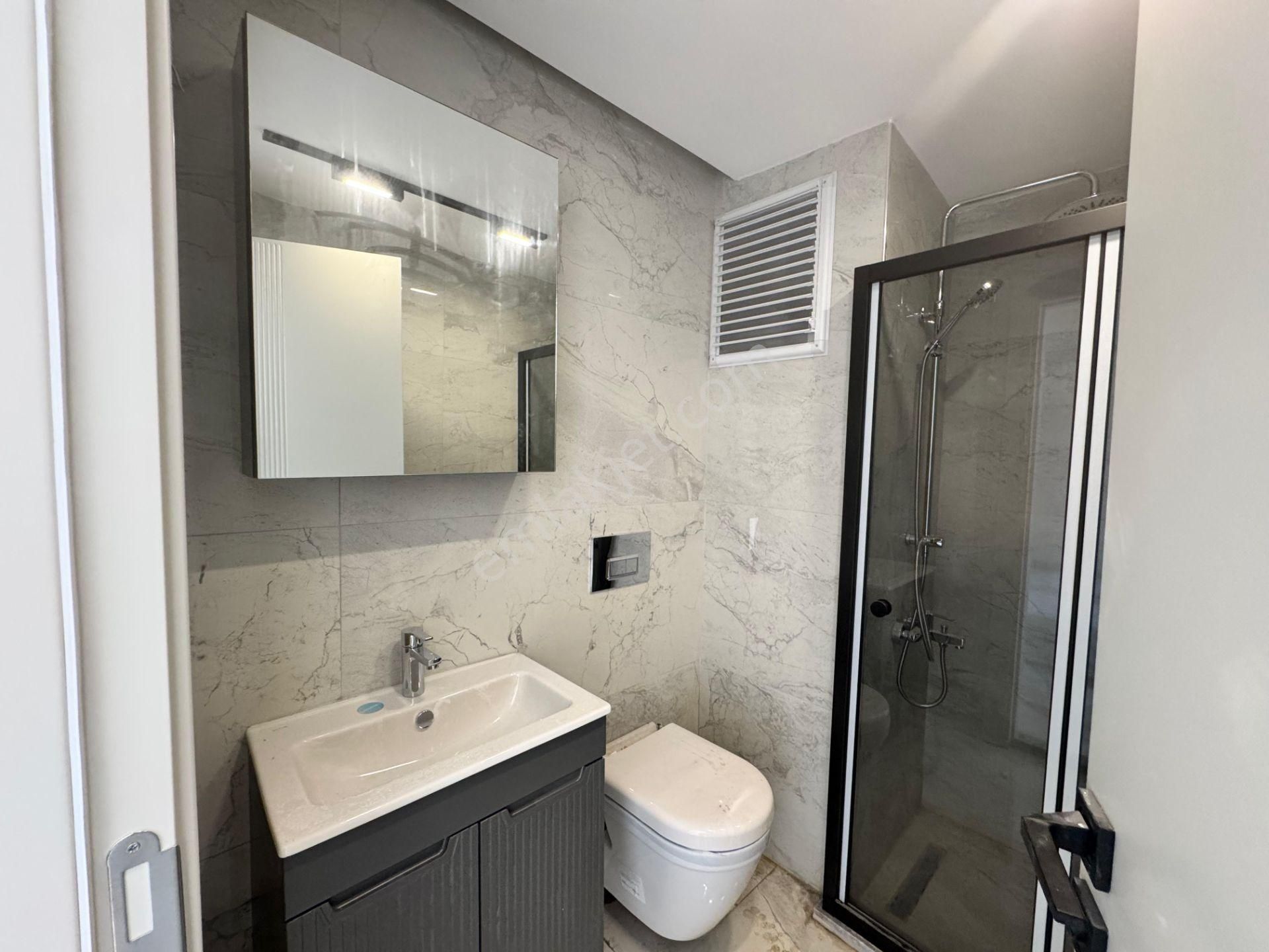 Bayraklı Mansuroğlunda Yüksek Şerefiyeli 2+1 Satılık Daire - Görsel 21