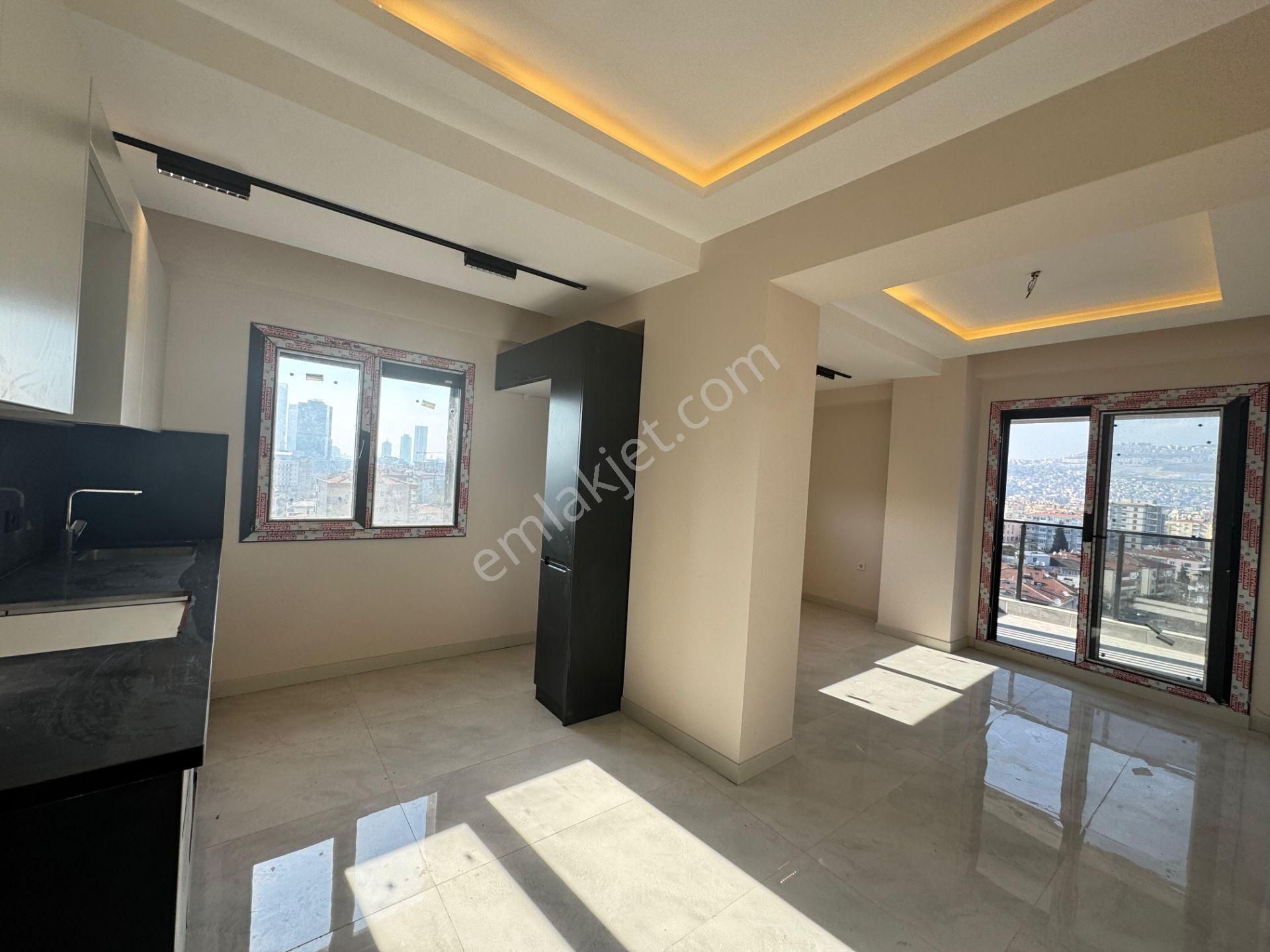 Bayraklı Mansuroğlunda Yüksek Şerefiyeli 2+1 Satılık Daire - Görsel 11