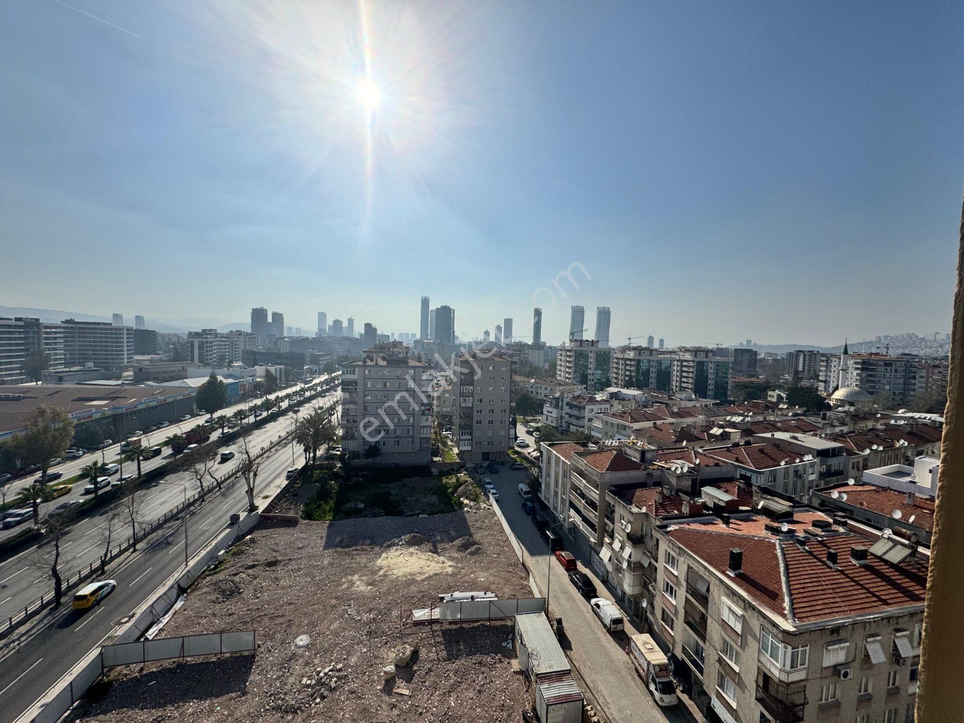 Bayraklı Mansuroğlunda Yüksek Şerefiyeli 2+1 Satılık Daire - Görsel 4