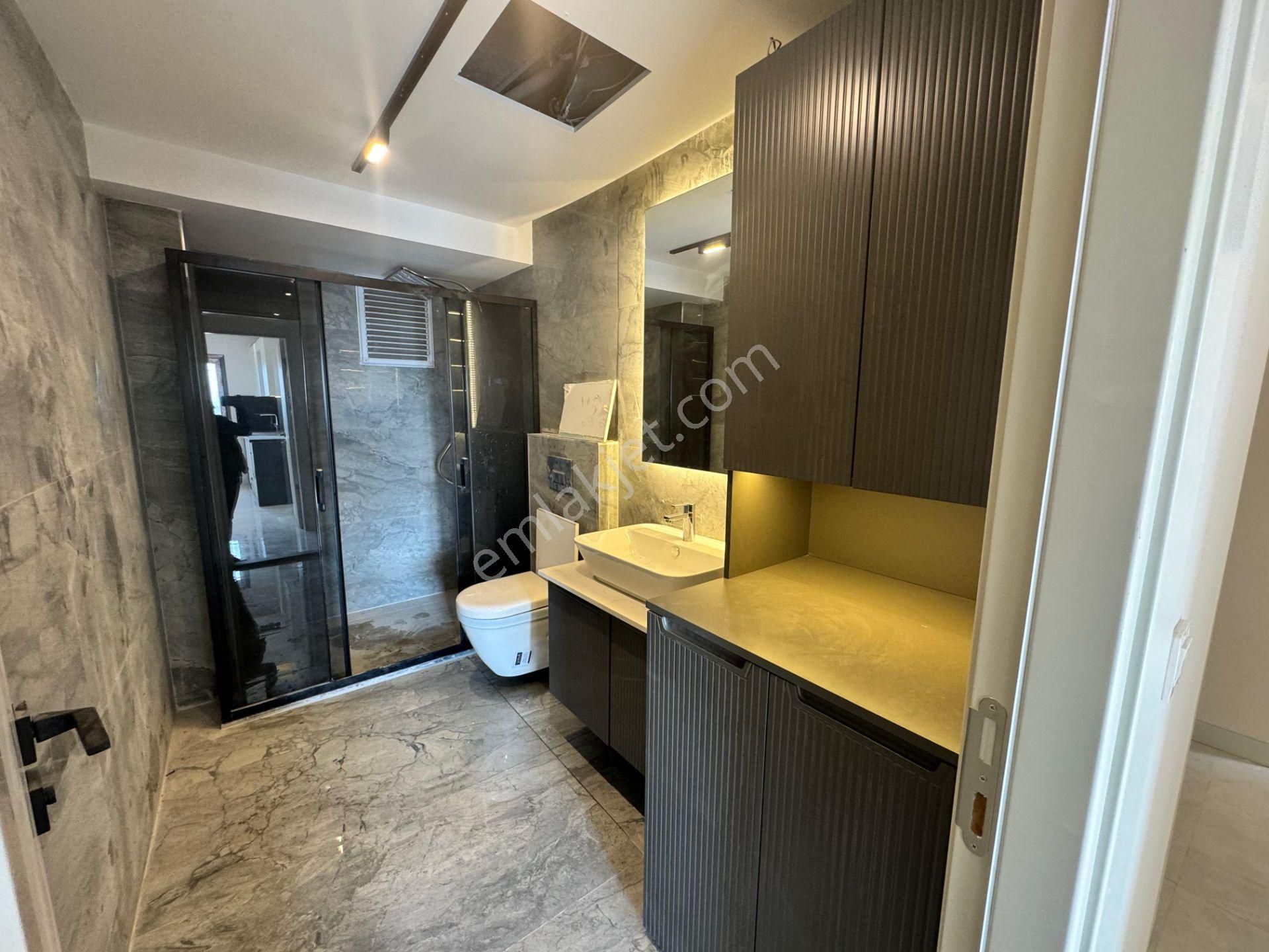 Bayraklı Mansuroğlunda Yüksek Şerefiyeli 2+1 Satılık Daire - Görsel 19