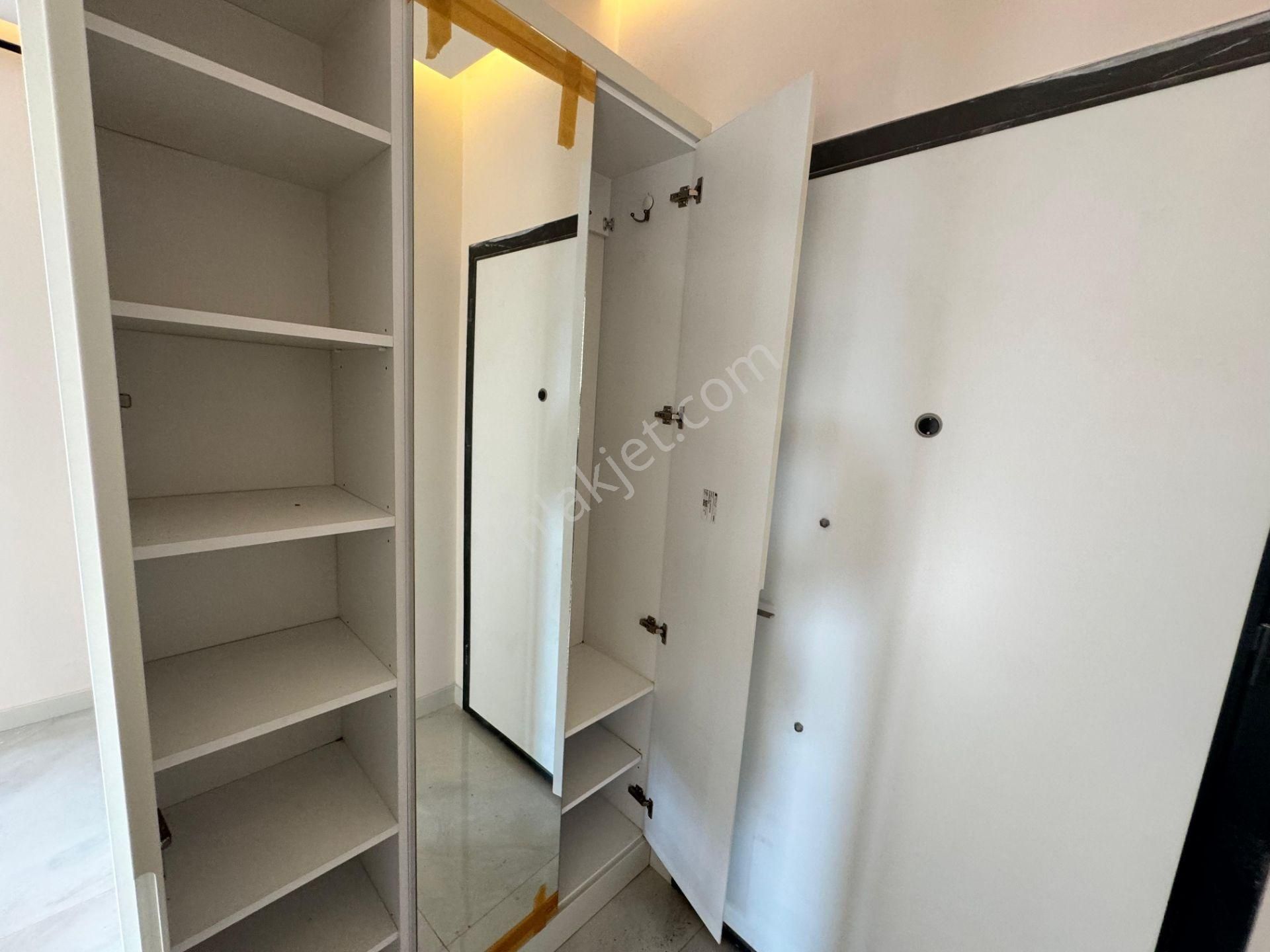 Bayraklı Mansuroğlunda Yüksek Şerefiyeli 2+1 Satılık Daire - Görsel 15