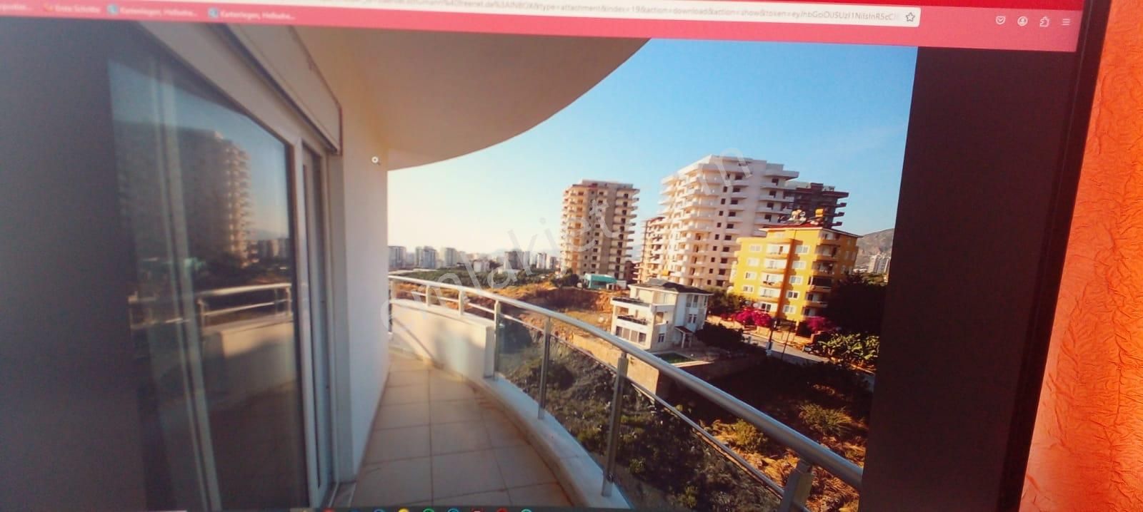 Mahmutlar Mahallesinde Ful Activiteli 2+1 Satılık Daire