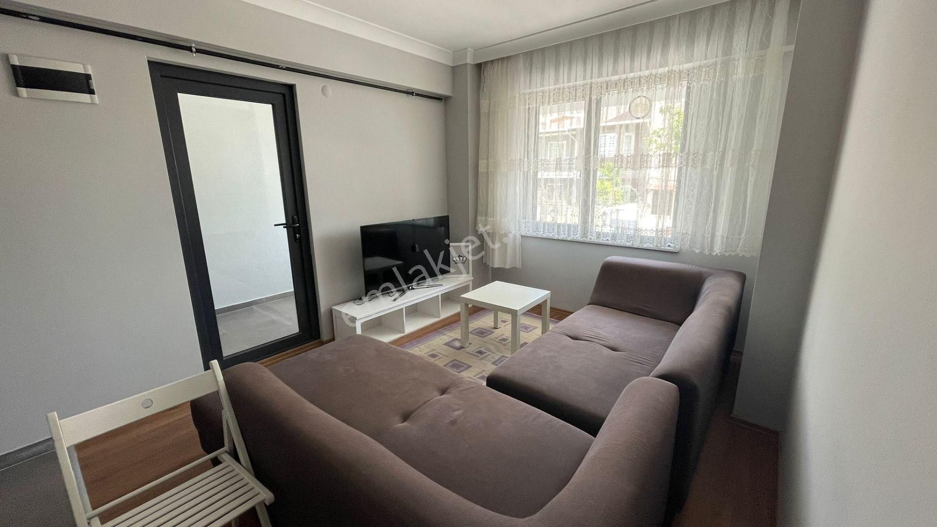 Yeni Mahallede 1+1 Eşyalı Kiralık Daire