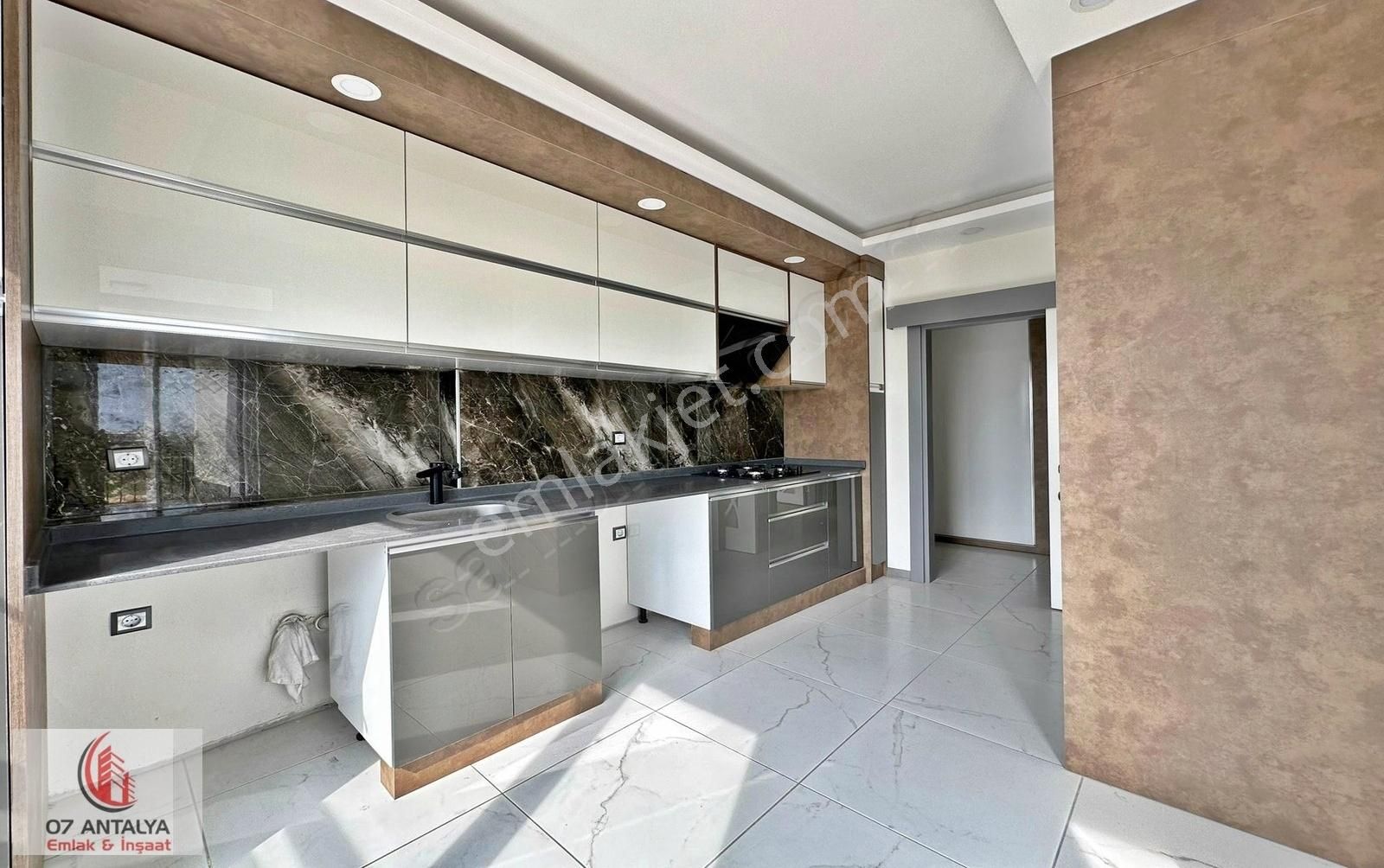 Şelale Mah. Ultra Lux Sıfır 3+1 Katta Daire Ferah Cepheler