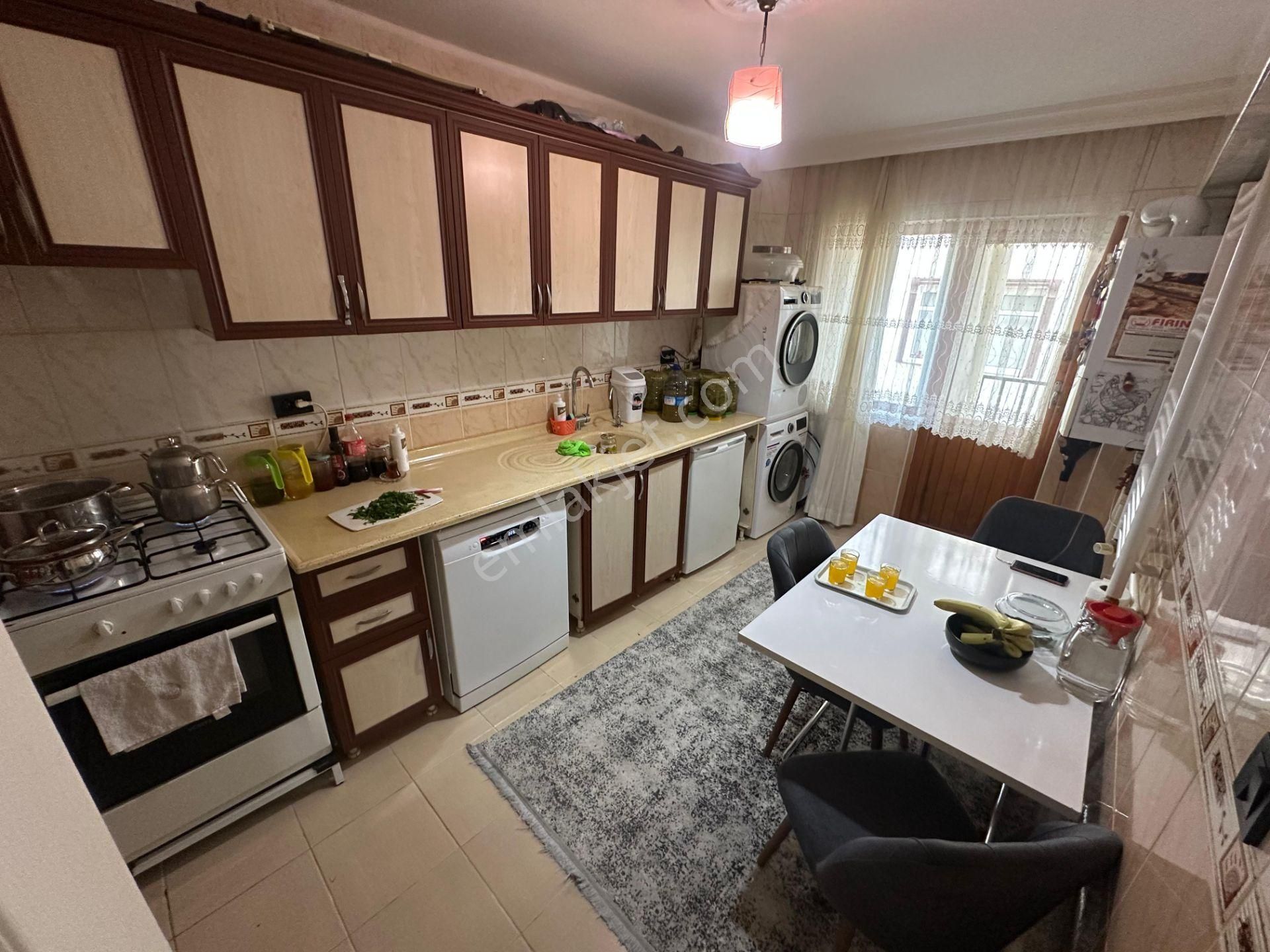 Maraşal Çakmak Mah'de 3+1 Bağımsız Ara Kat'ta Daire