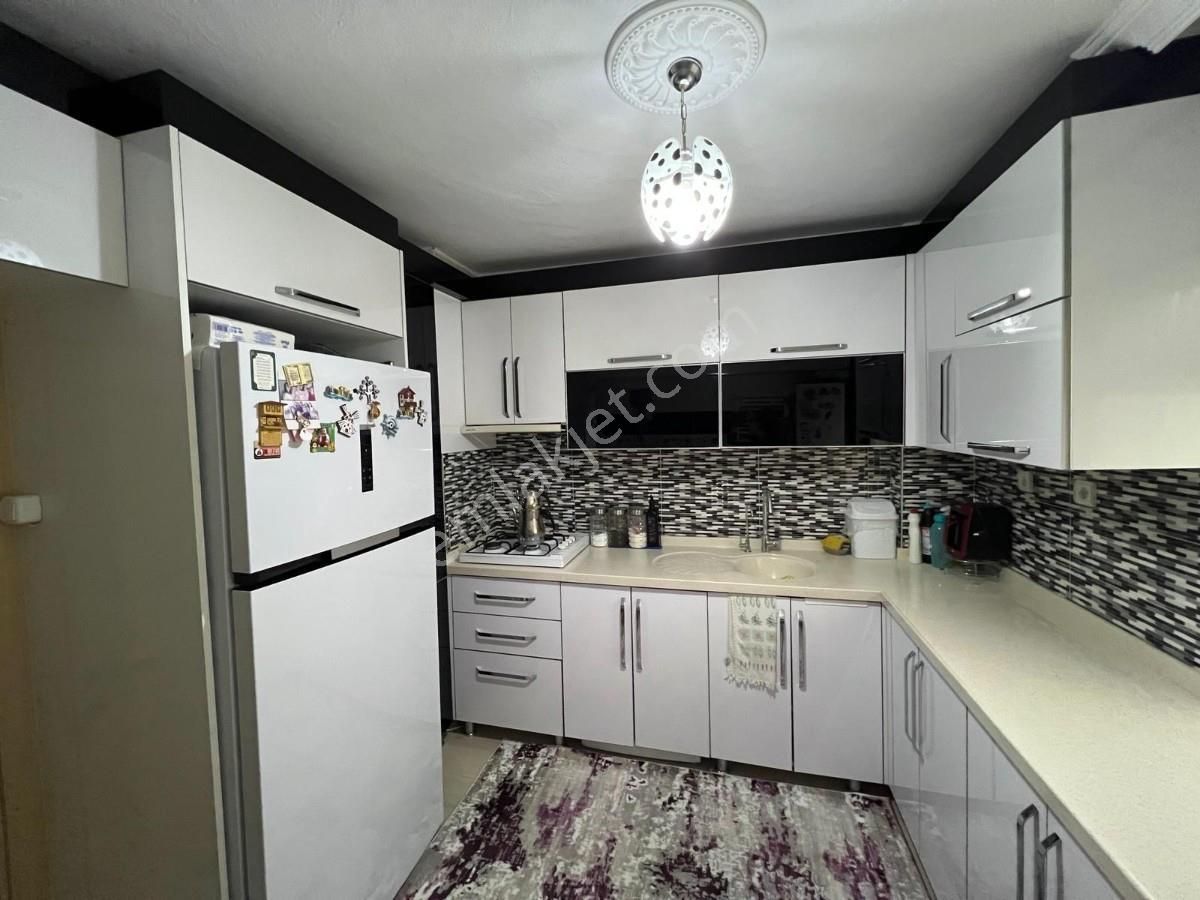 Sincan Osmanlı Mh3+1 Full Yapılı Ara Kat Bağımsız Site İçi Daire